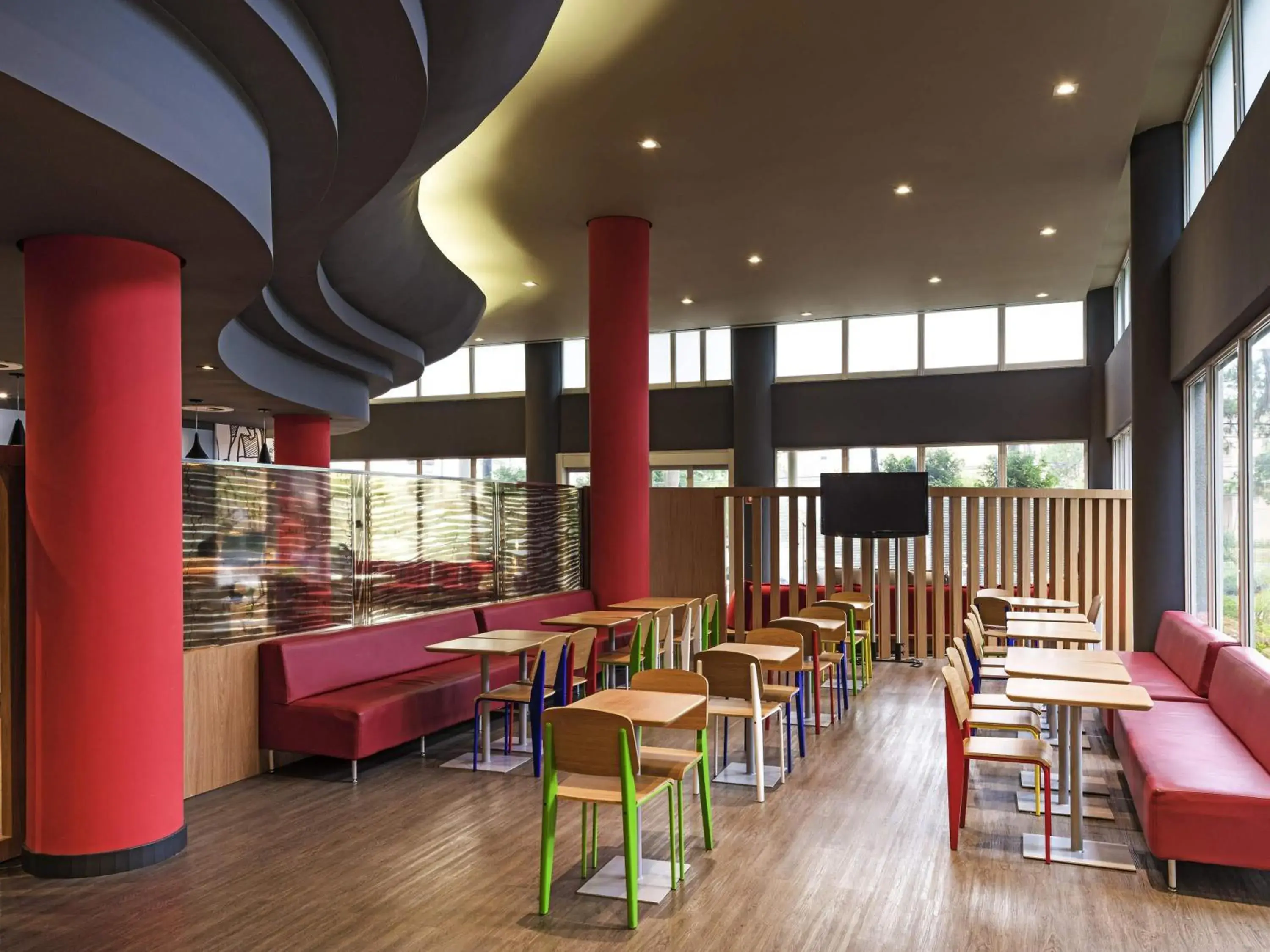 Restaurant/places to eat in ibis Santo Andre Restaurant/places to eat in ibis Santo Andre