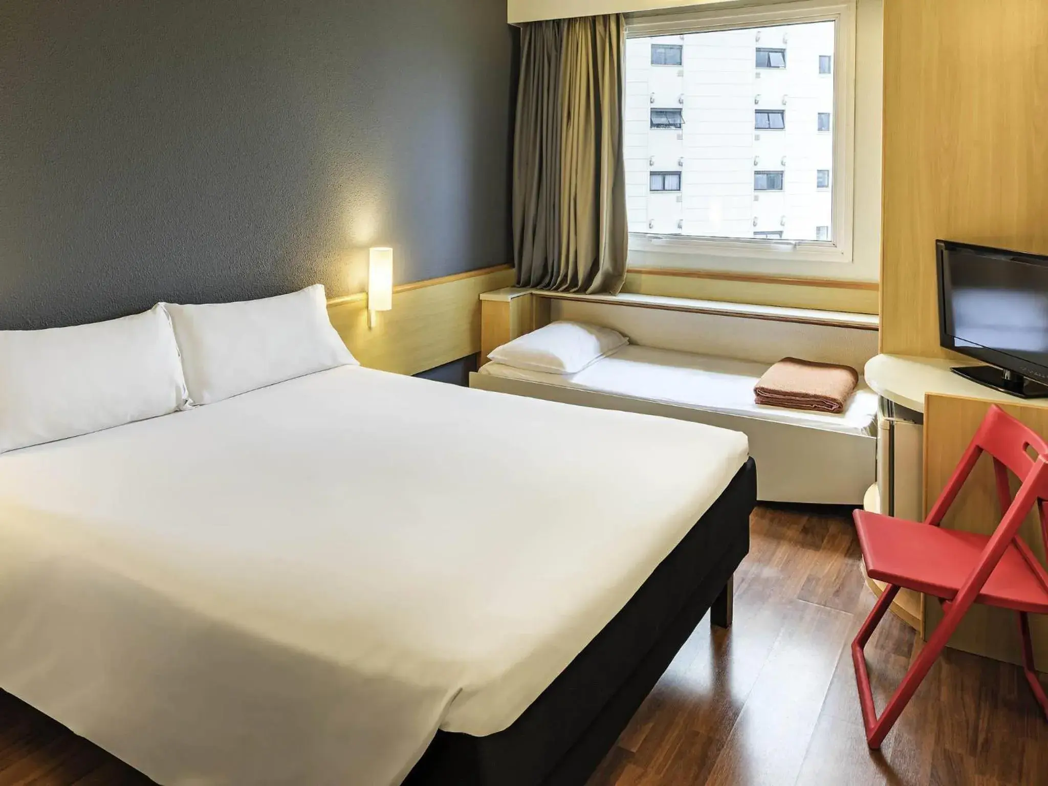 Bedroom, Bed in ibis Santo Andre Bedroom, Bed in ibis Santo Andre