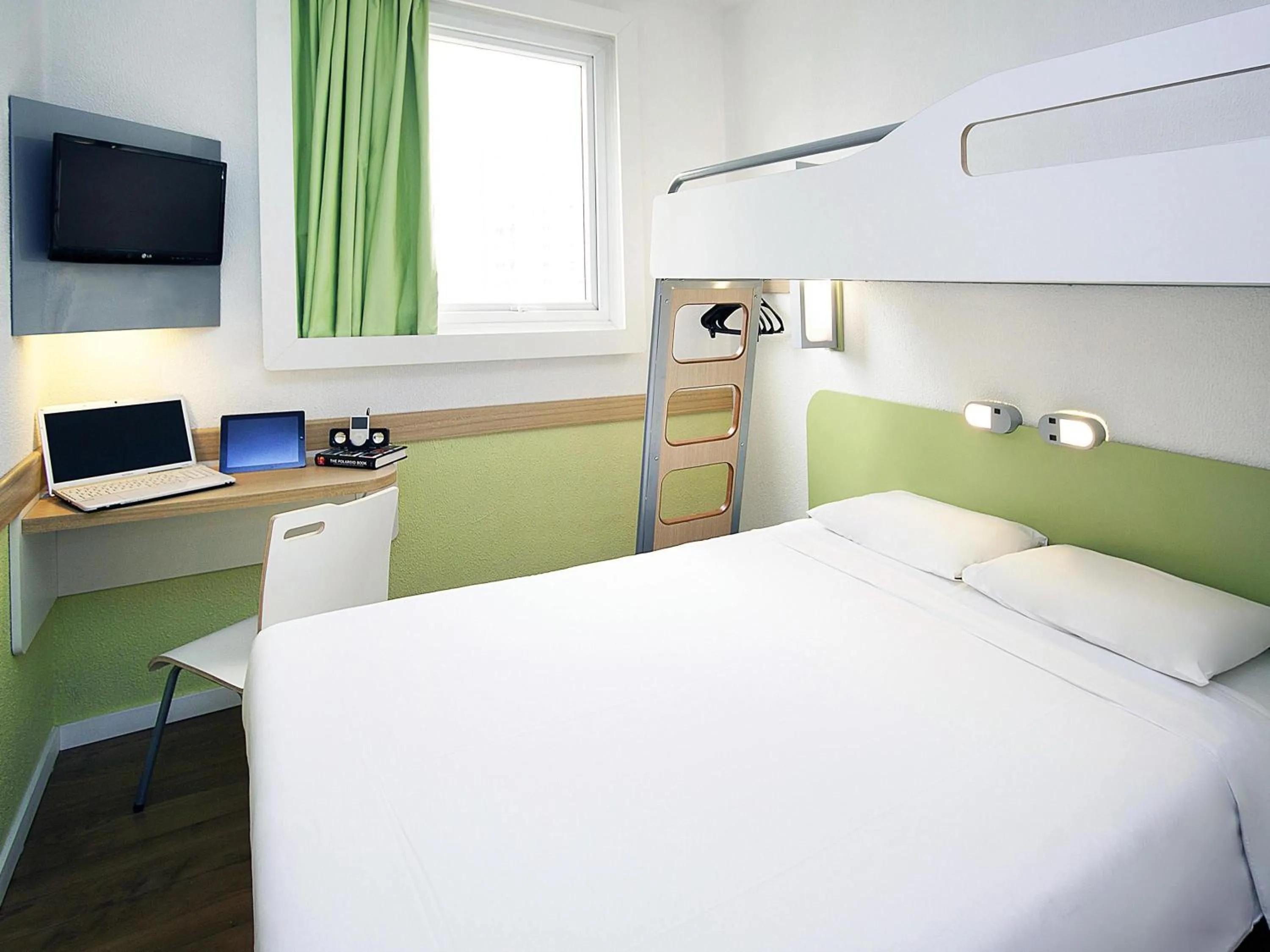 Bedroom, Bed in ibis budget Belo Horizonte Minascentro