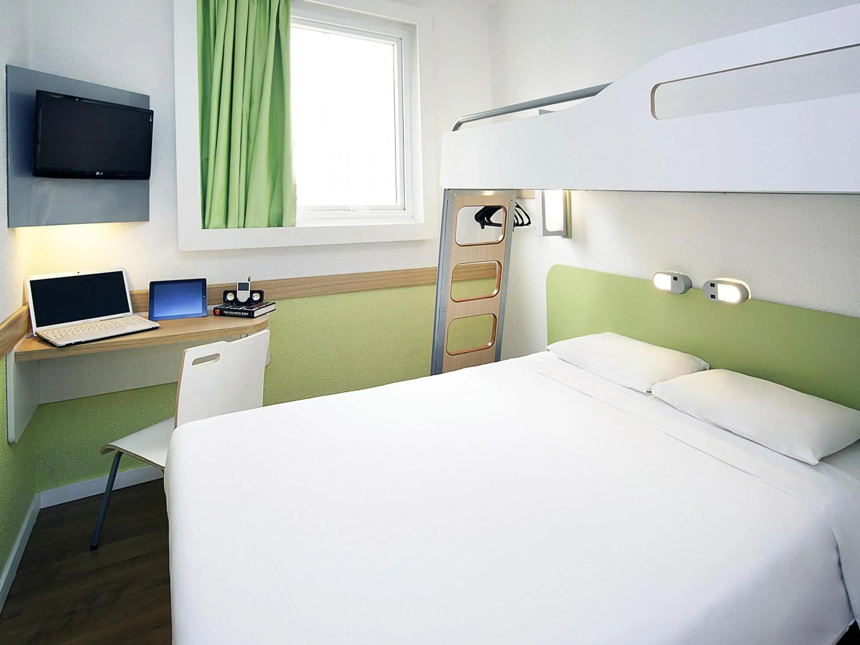 Bedroom, Bed in ibis budget Belo Horizonte Minascentro Bedroom, Bed in ibis budget Belo Horizonte Minascentro