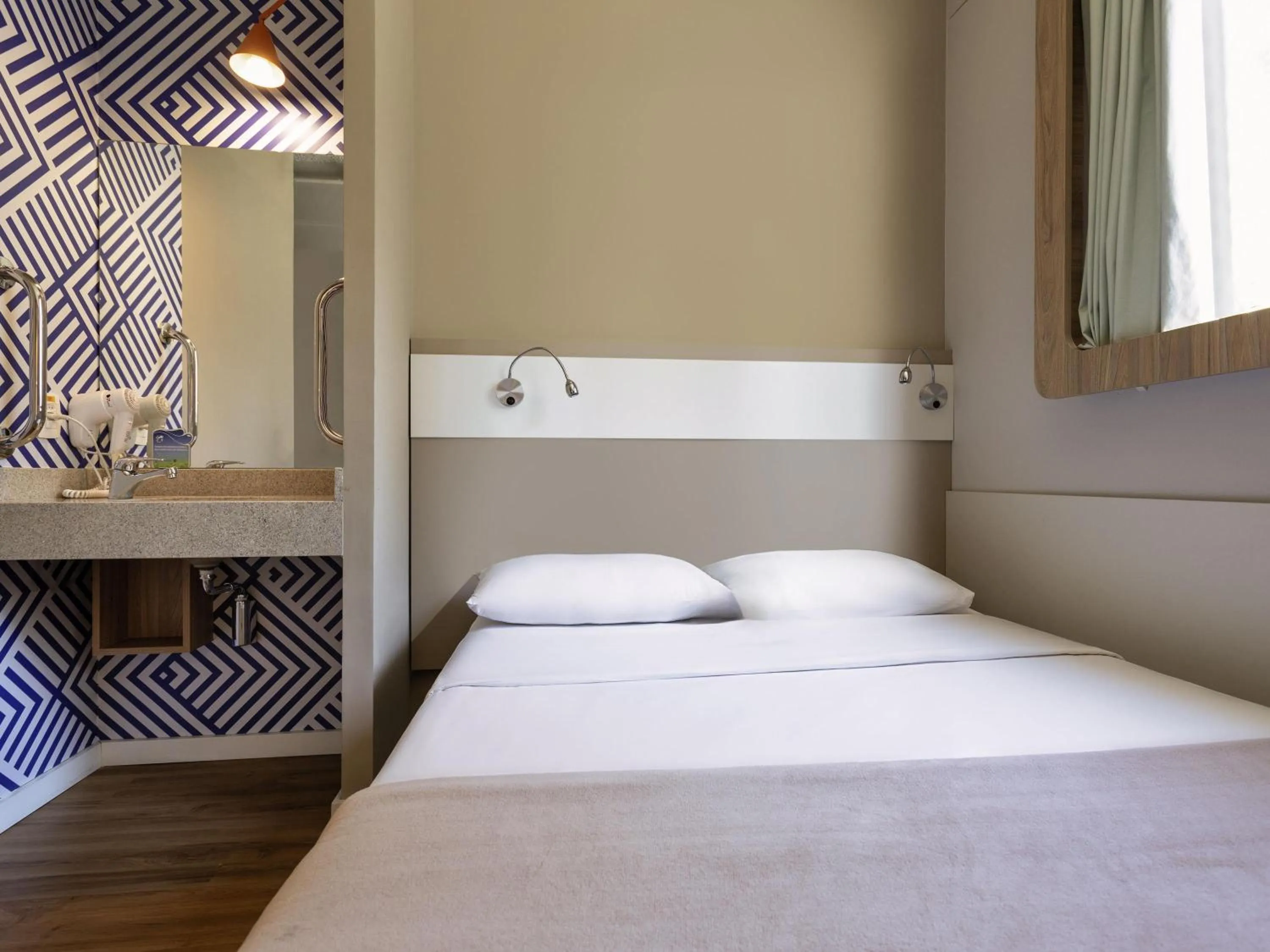 Bedroom, Bed in ibis budget Sao Paulo Jardins