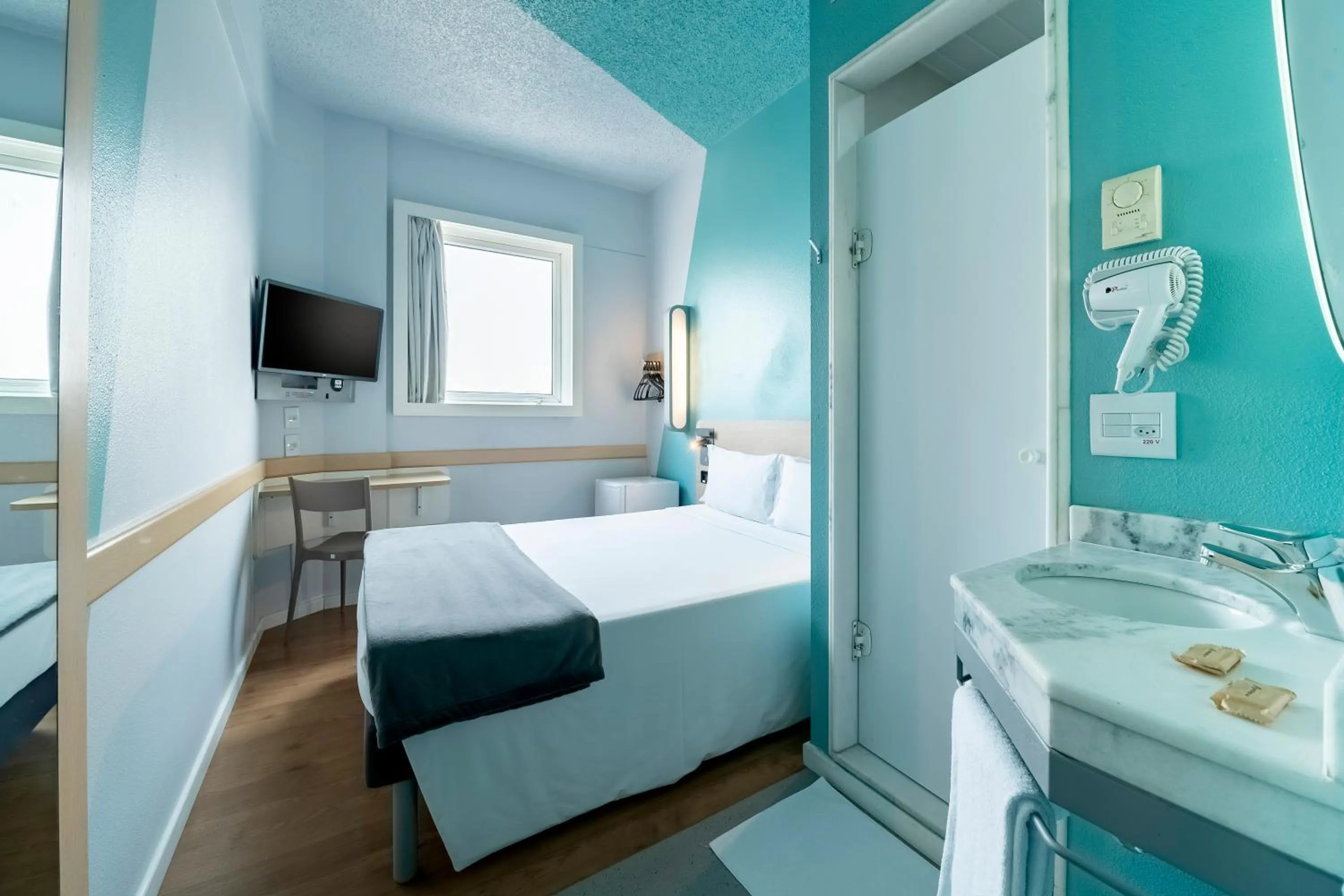 Bed in ibis budget Sao Paulo Jardins