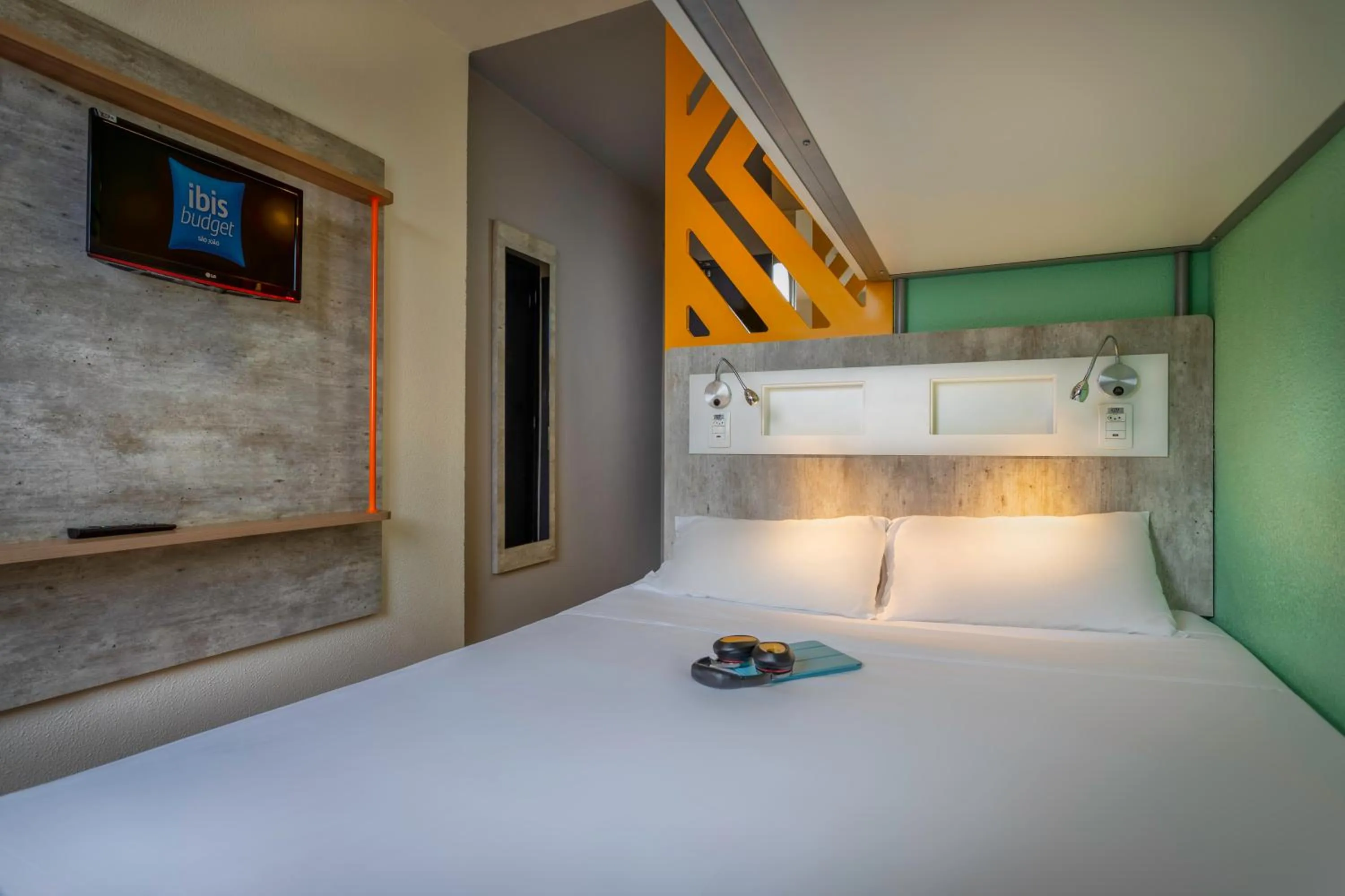 Bedroom, Bed in ibis budget SP Centro Sao Joao