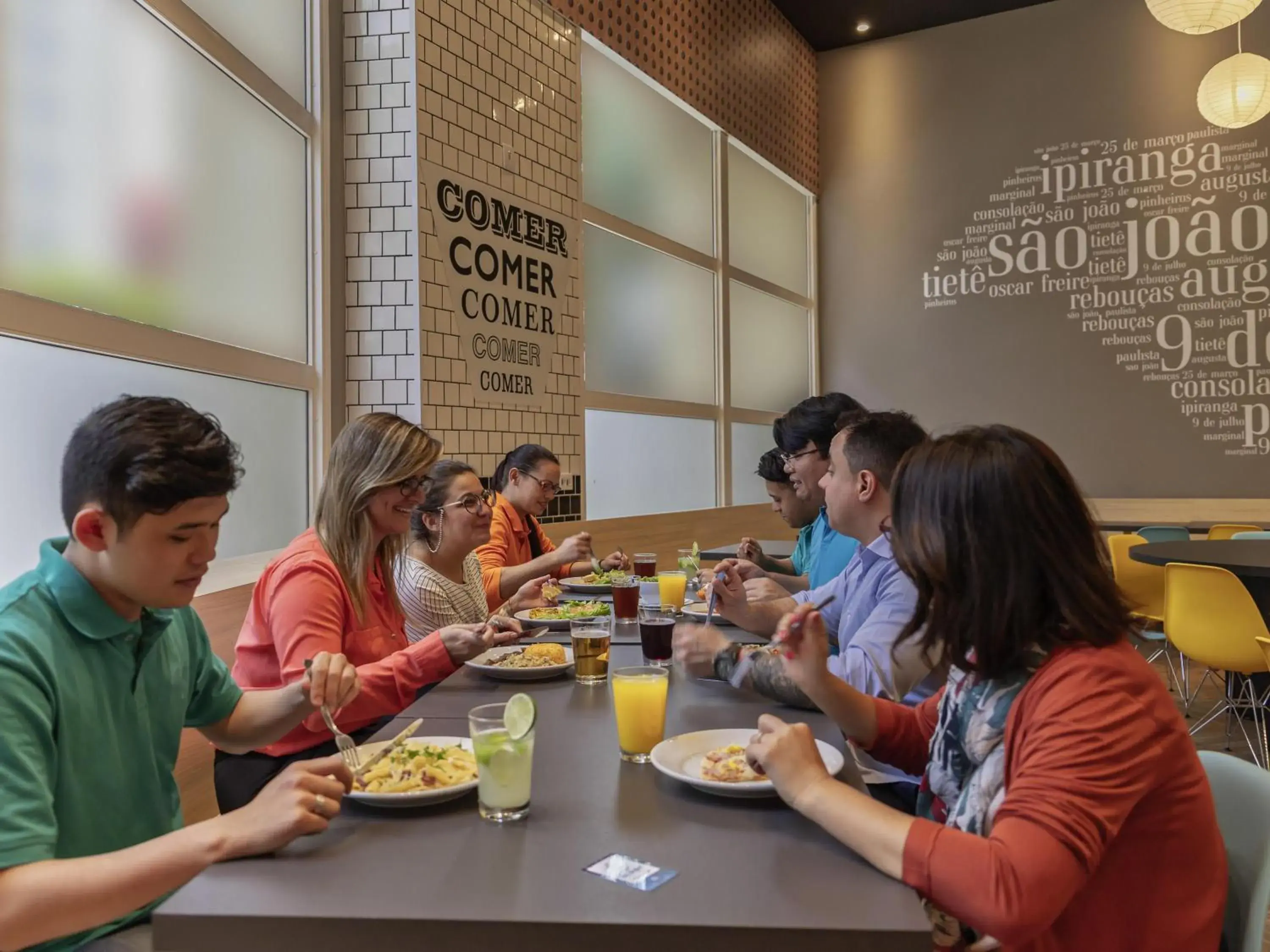 Restaurant/places to eat in ibis budget SP Centro Sao Joao Restaurant/places to eat in ibis budget SP Centro Sao Joao