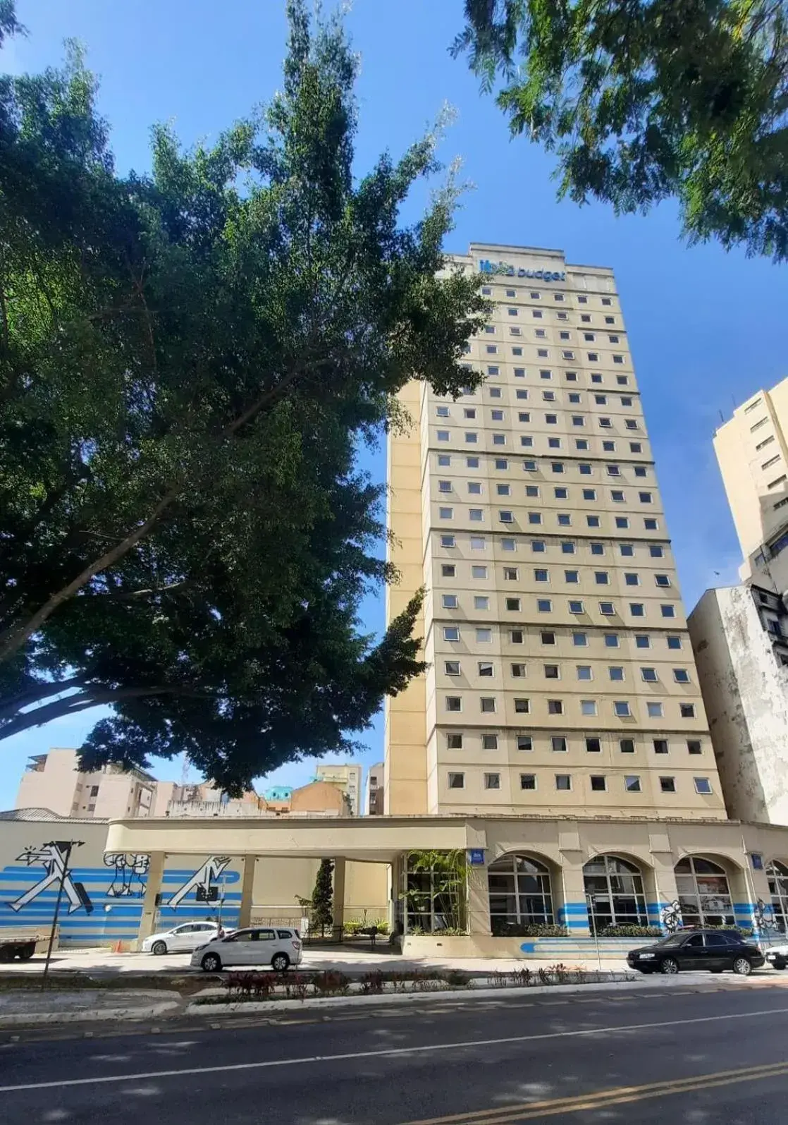 Facade/entrance in ibis budget SP Centro Sao Joao Facade/entrance in ibis budget SP Centro Sao Joao