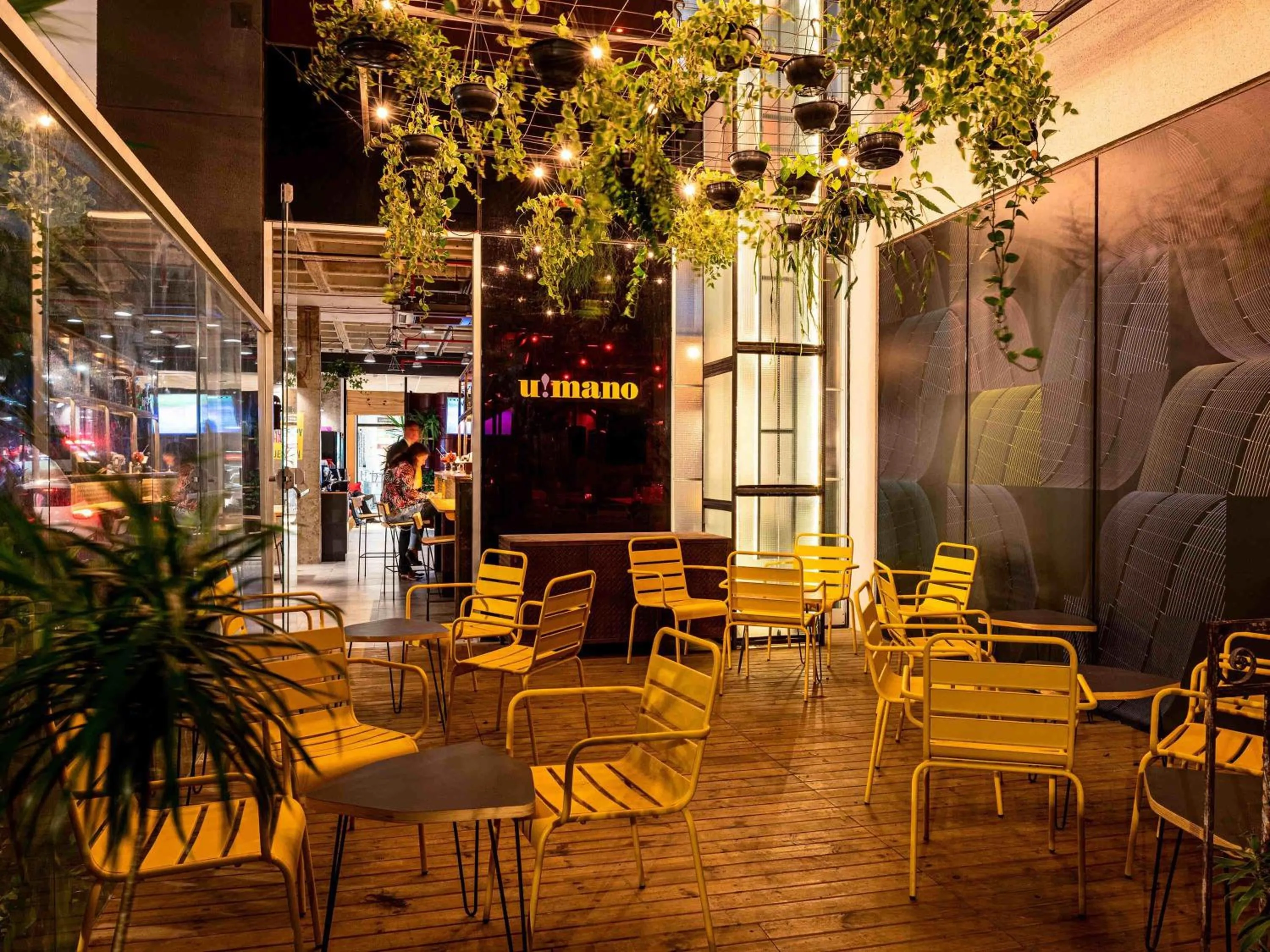 Lounge or bar in ibis Sao Paulo Ibirapuera