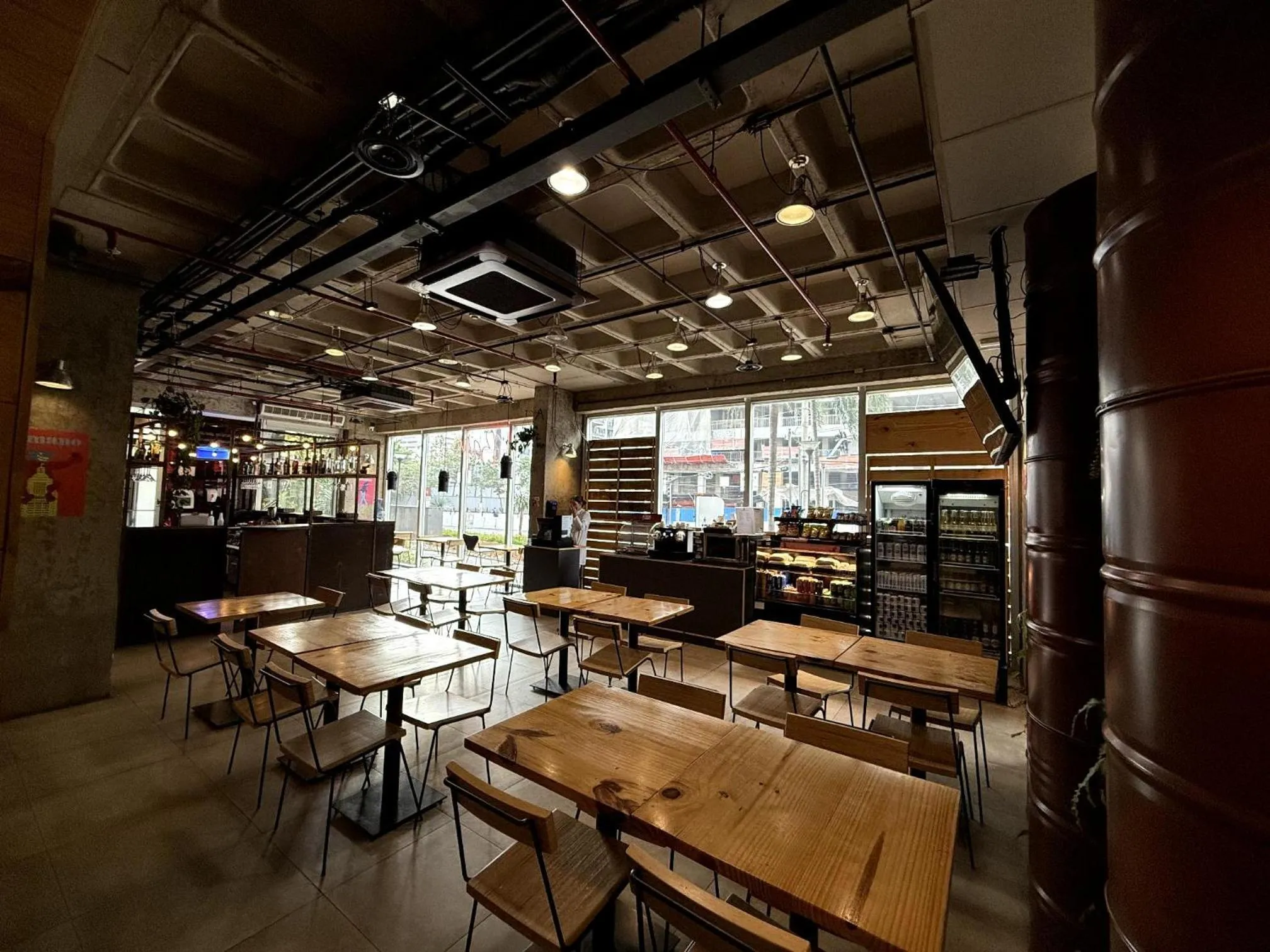 Restaurant/places to eat in ibis Sao Paulo Ibirapuera