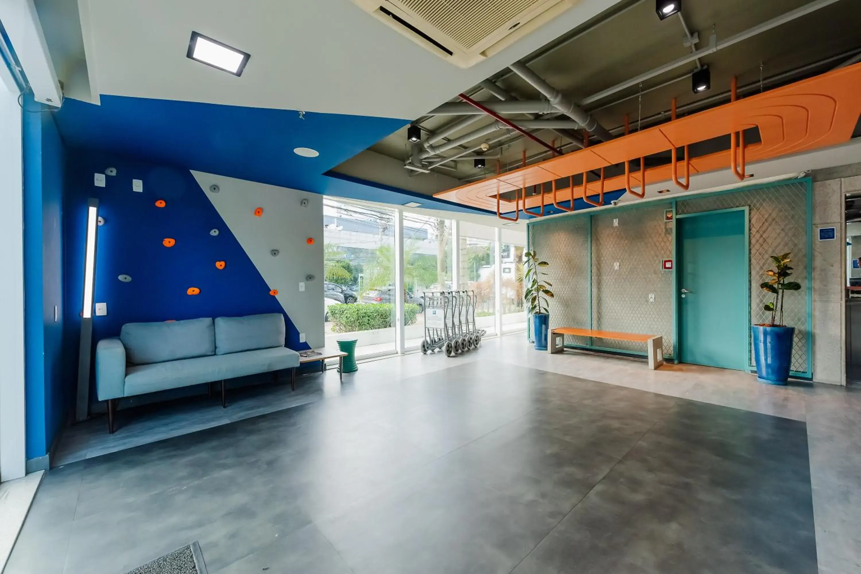 Lobby or reception in ibis budget Vitoria Lobby or reception in ibis budget Vitoria