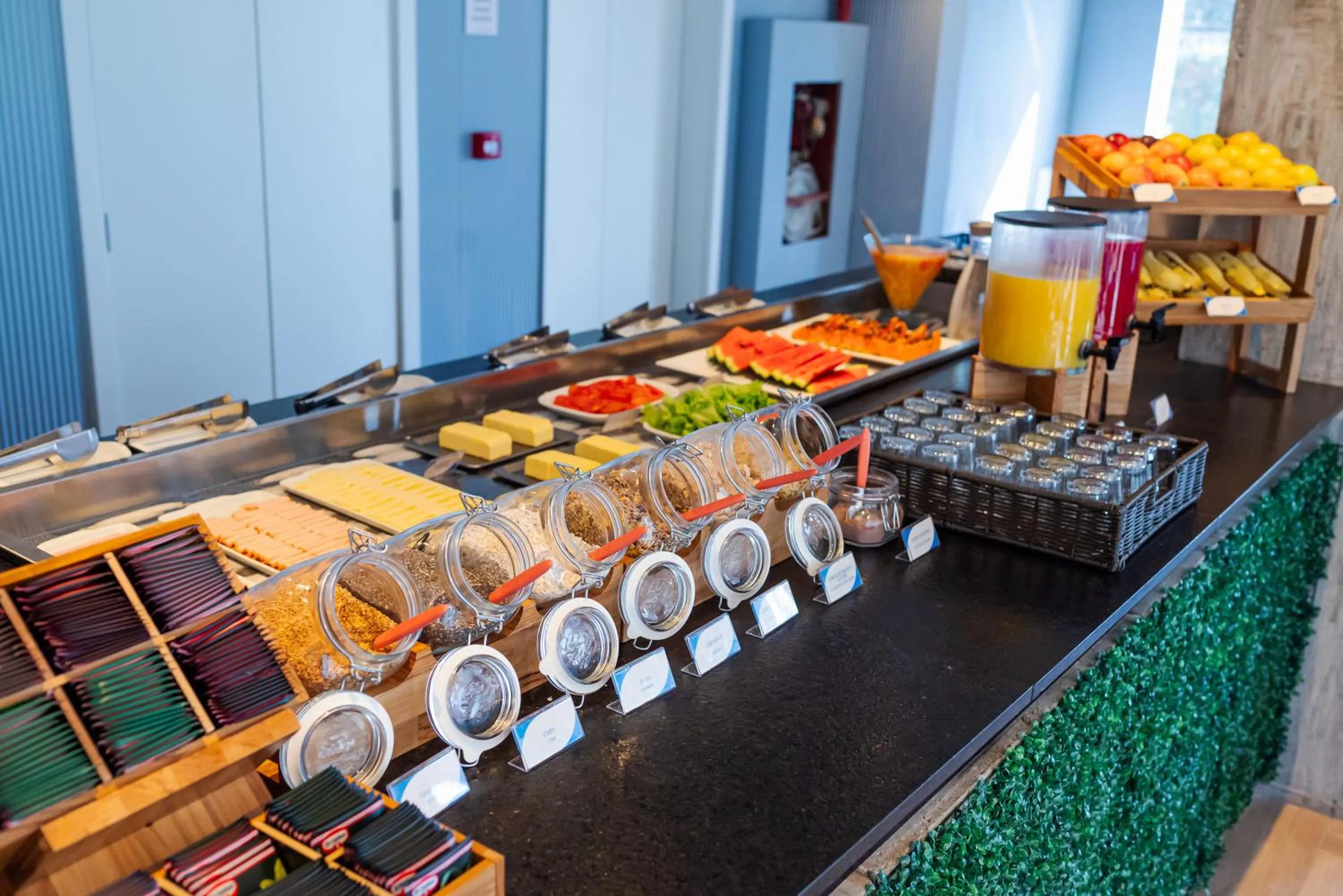 Breakfast in ibis budget Porto Alegre - Super Econômico