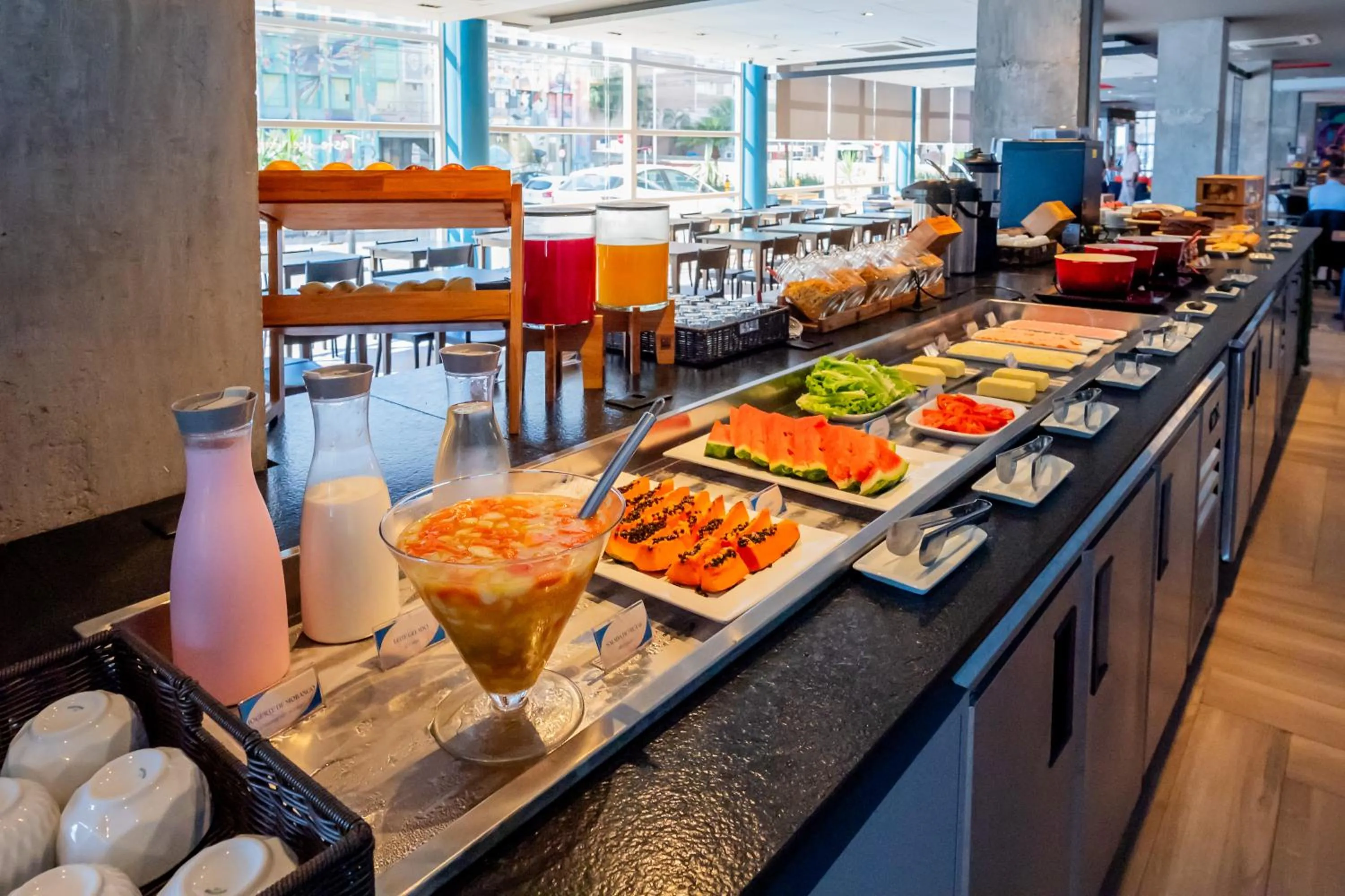 Breakfast in ibis budget Porto Alegre - Super Econômico