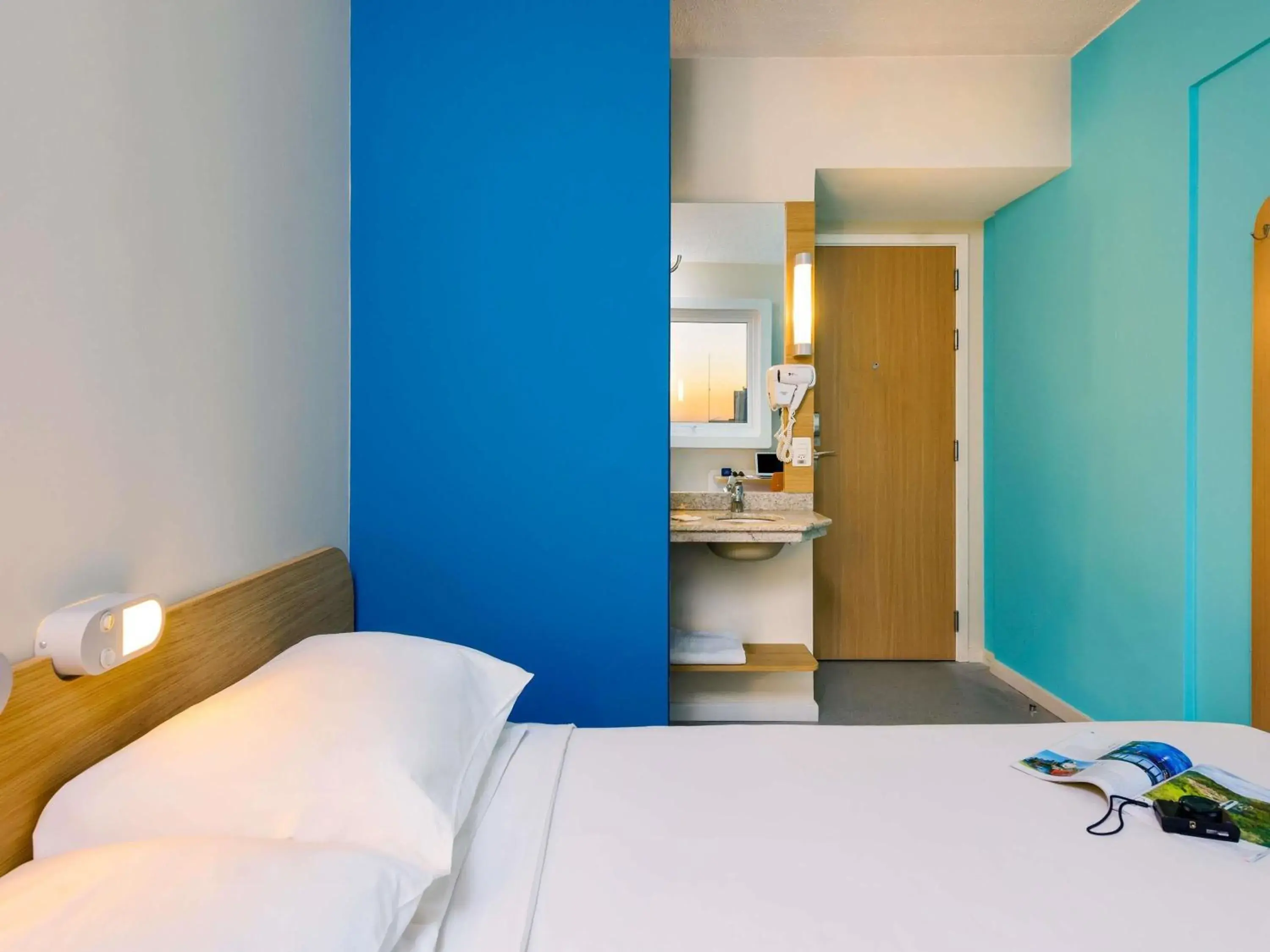 Bedroom, Bed in ibis budget Porto Alegre - Super Econômico Bedroom, Bed in ibis budget Porto Alegre - Super Econômico