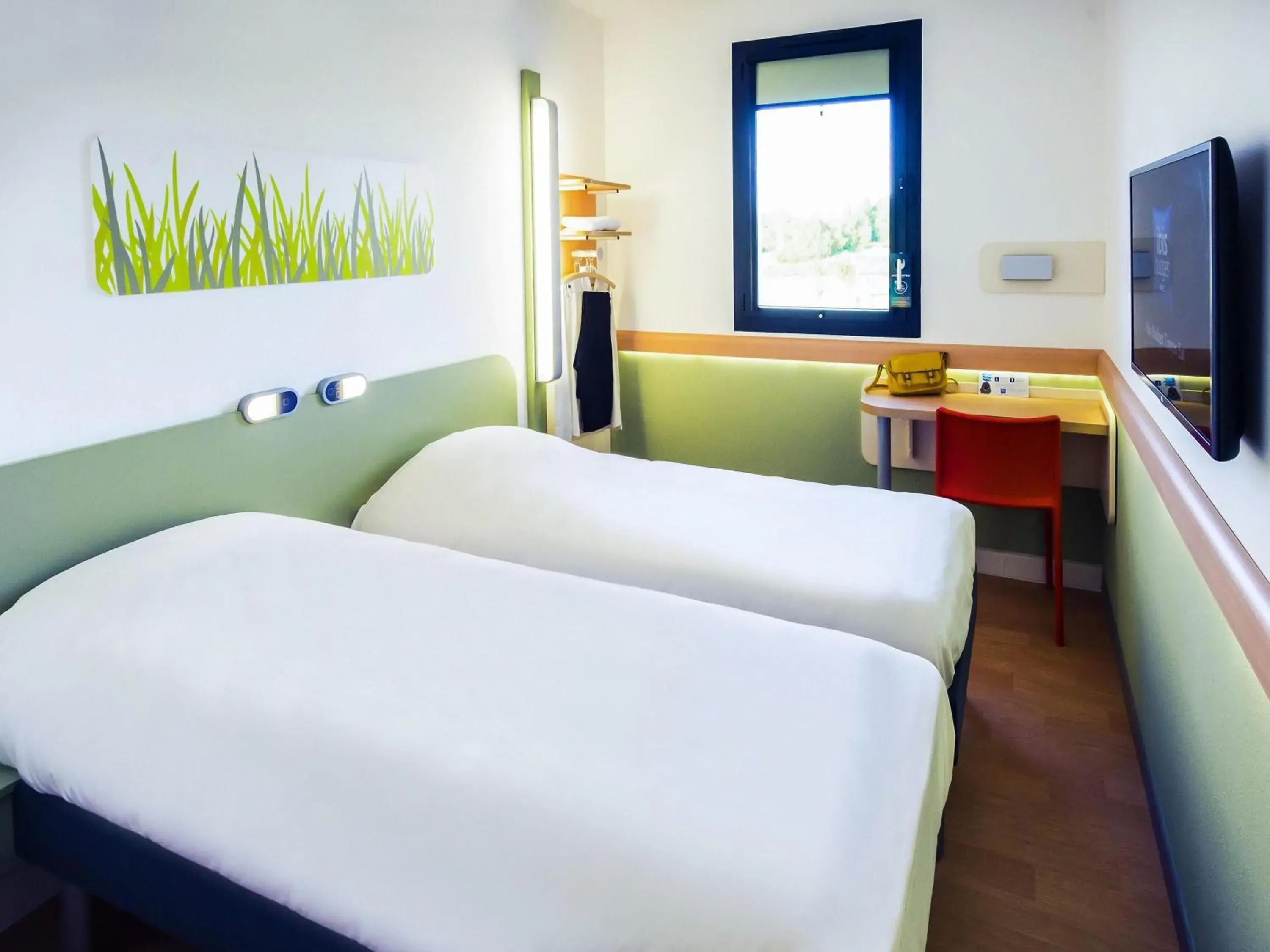 Bedroom, Bed in ibis budget Troyes Est Bedroom, Bed in ibis budget Troyes Est