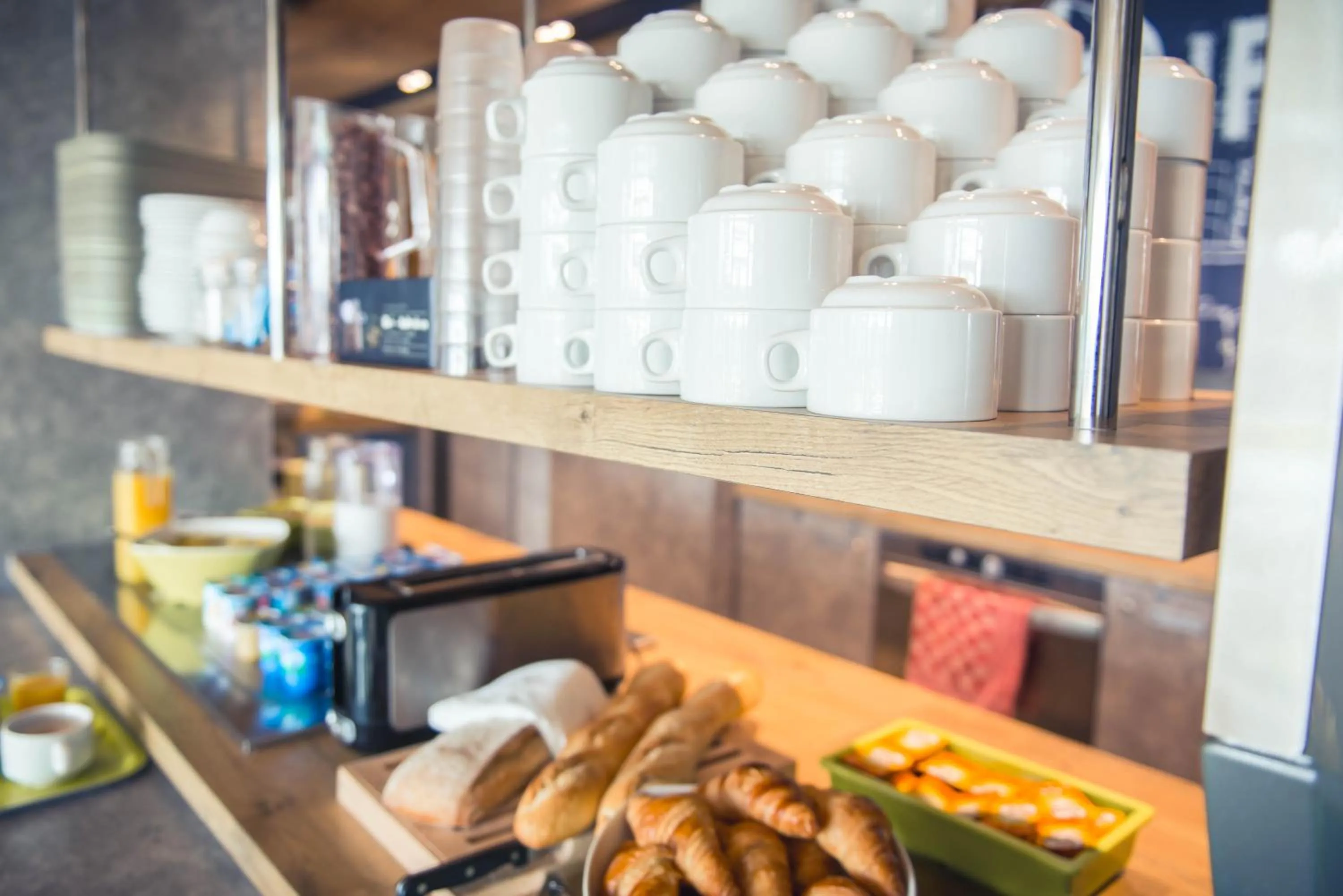 Buffet breakfast in ibis budget Troyes Est