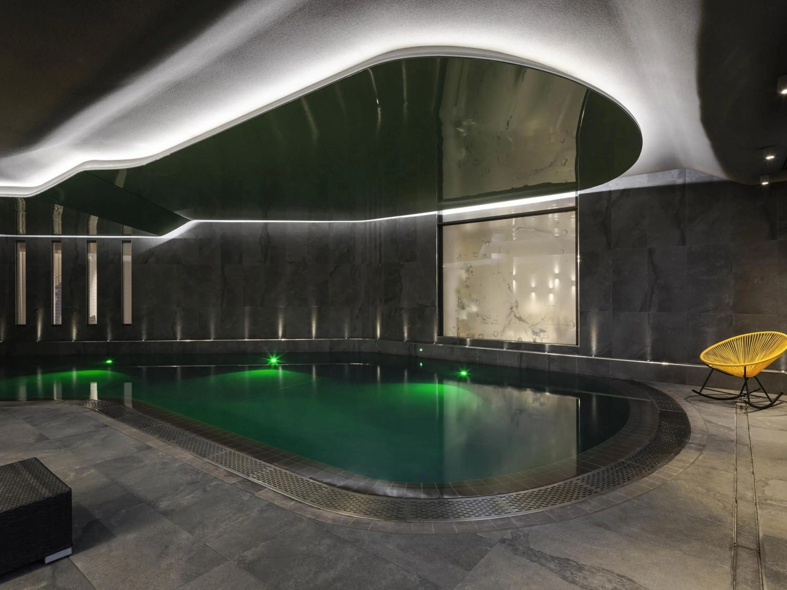 Pool view in Novotel Saint Brieuc Centre Gare