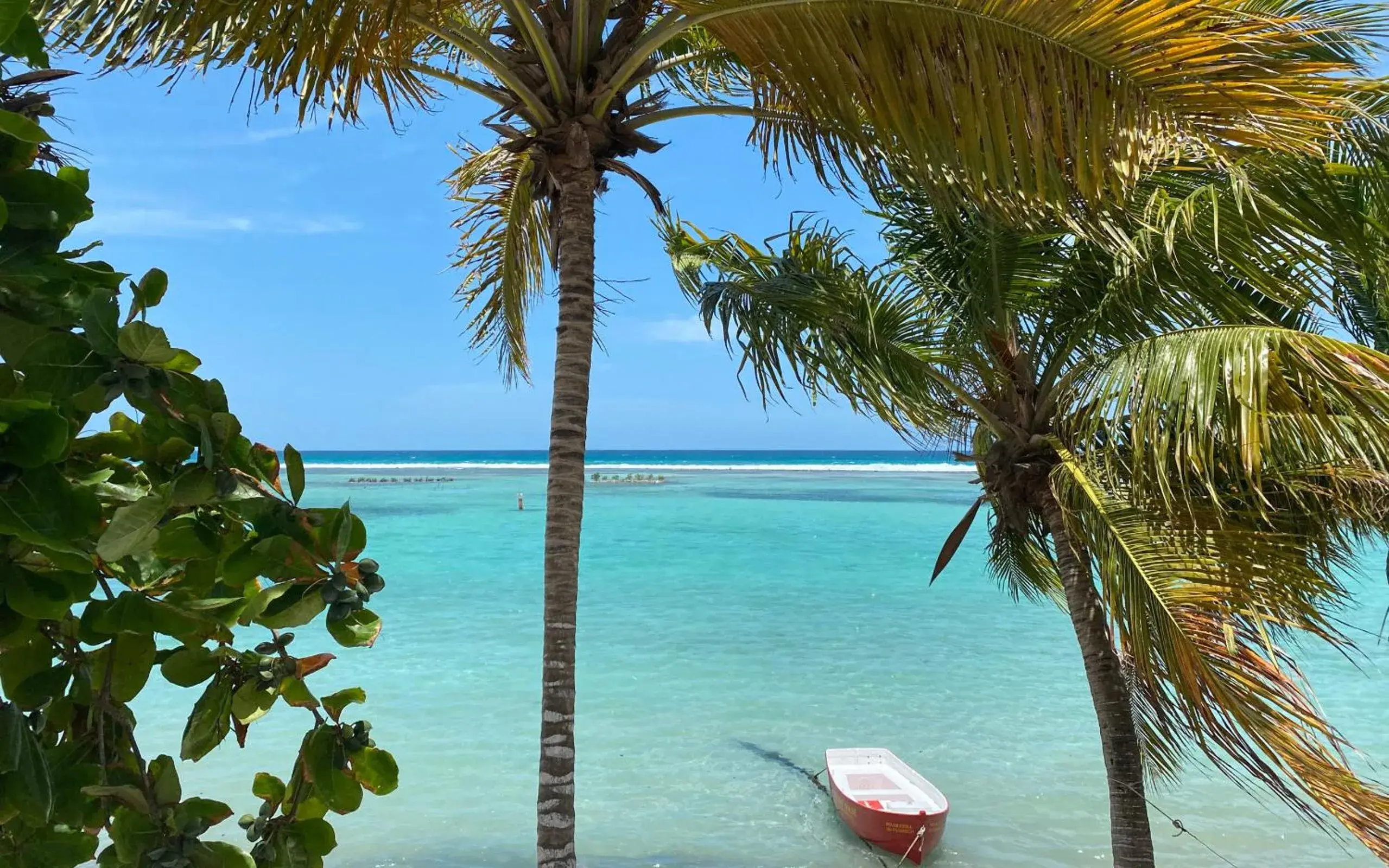 Two-Bedroom Apartment with Terrace and Sea View in The Boat House Two-Bedroom Apartment with Terrace and Sea View in The Boat House