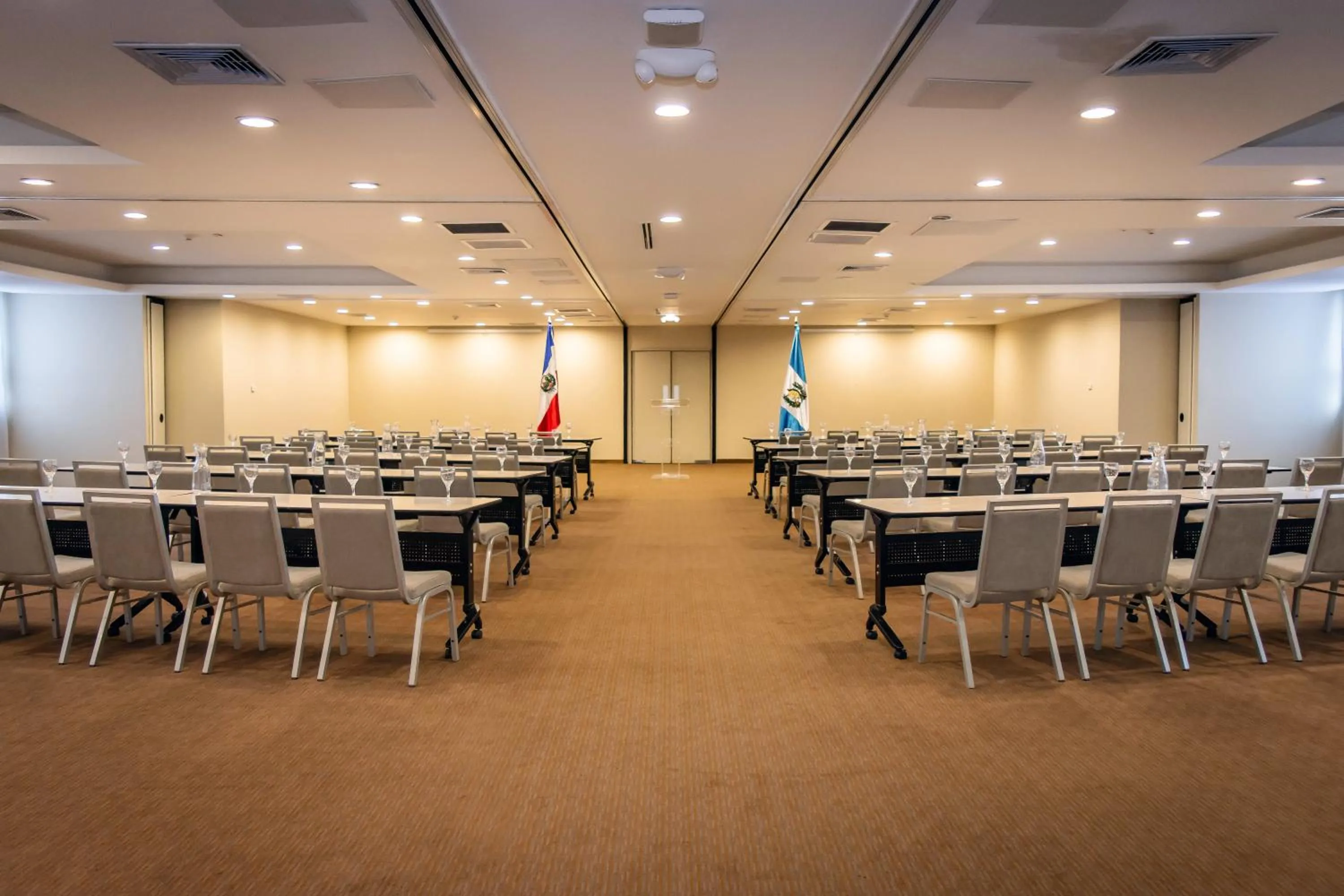 Meeting/conference room in LATAM HOTEL Plaza Pradera Quetzaltenango