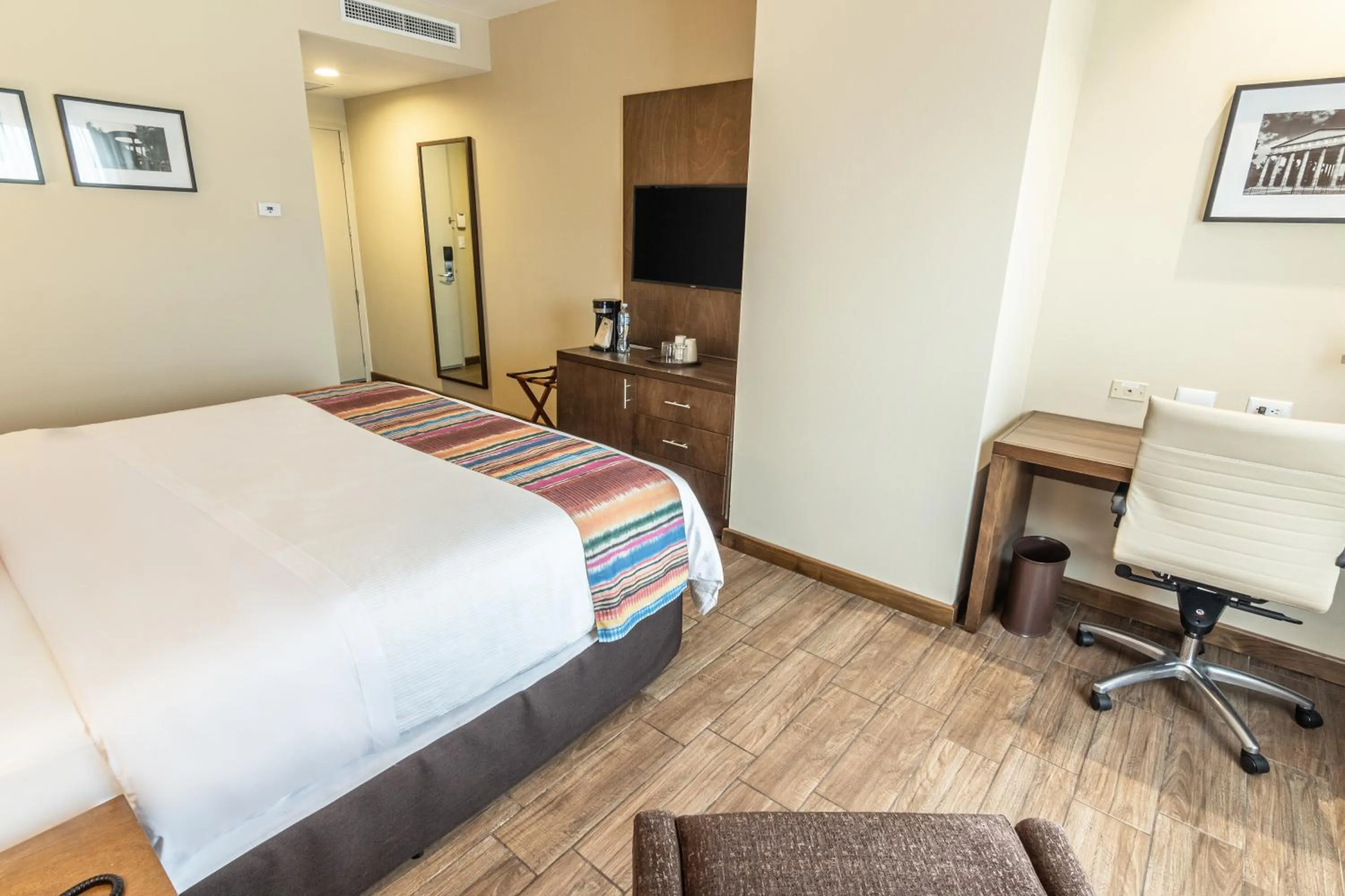 Bed in LATAM HOTEL Plaza Pradera Quetzaltenango