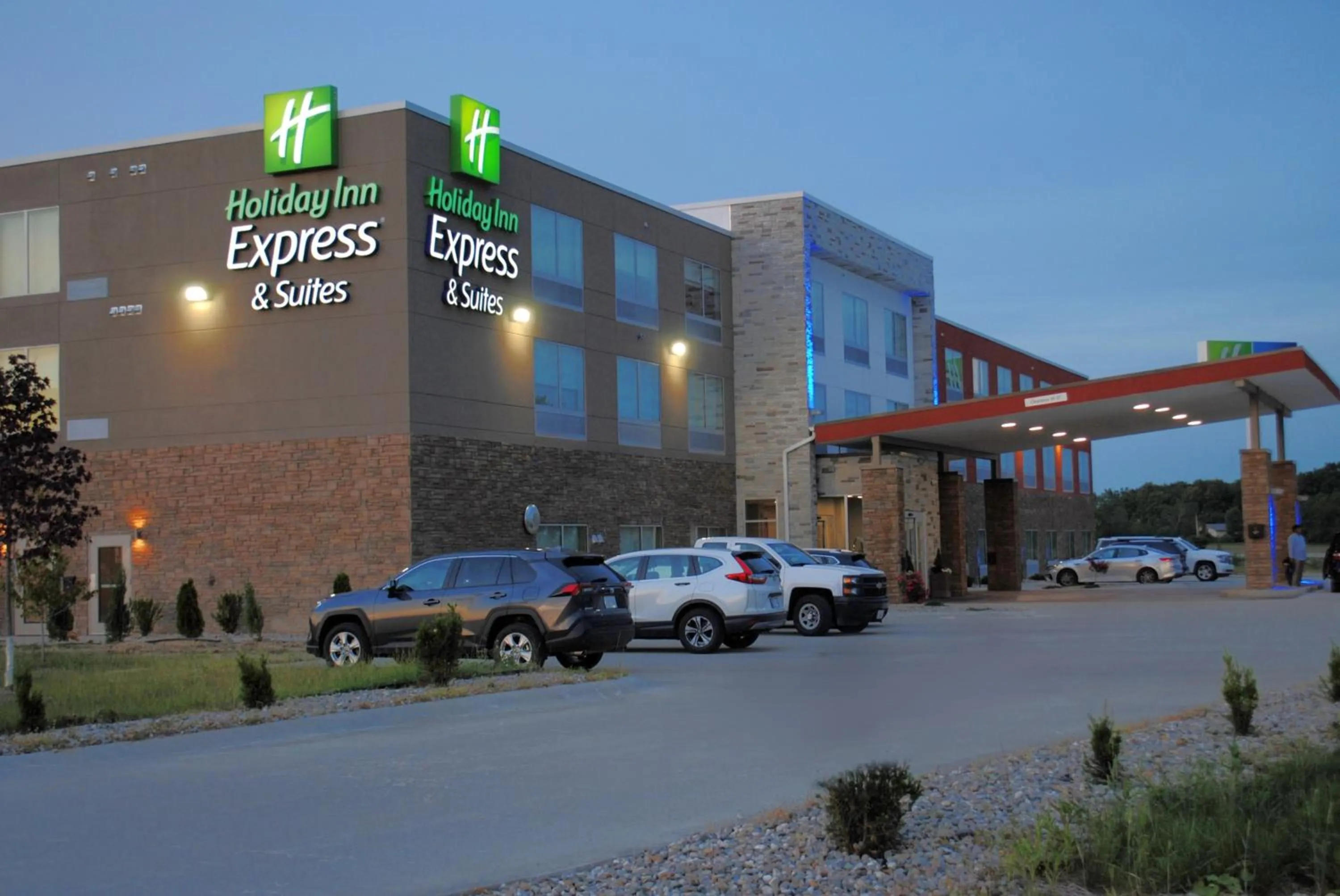 Property building in Holiday Inn Express & Suites - Columbia City by IHG