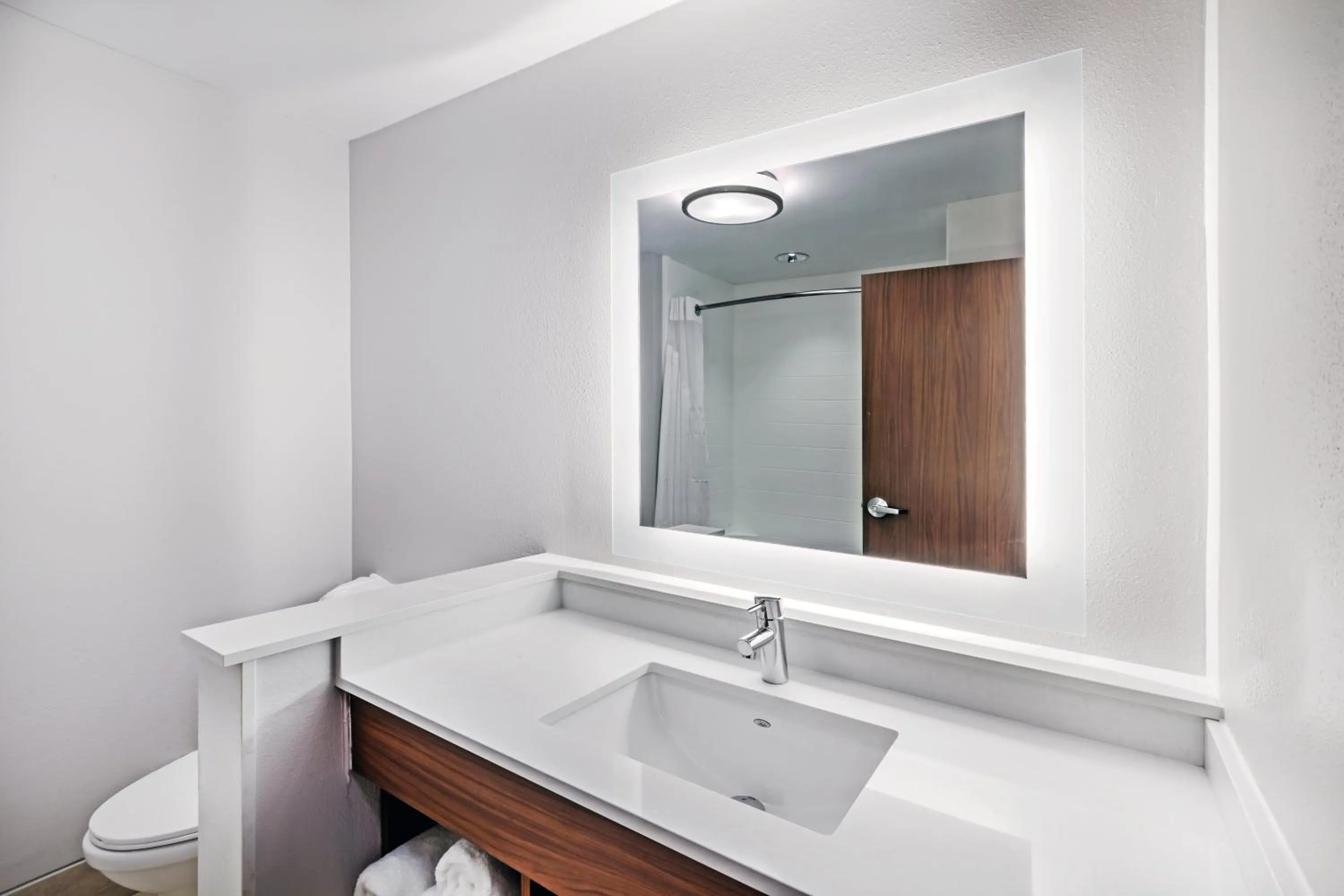 Bathroom in Holiday Inn Express and Suites Chanute by IHG