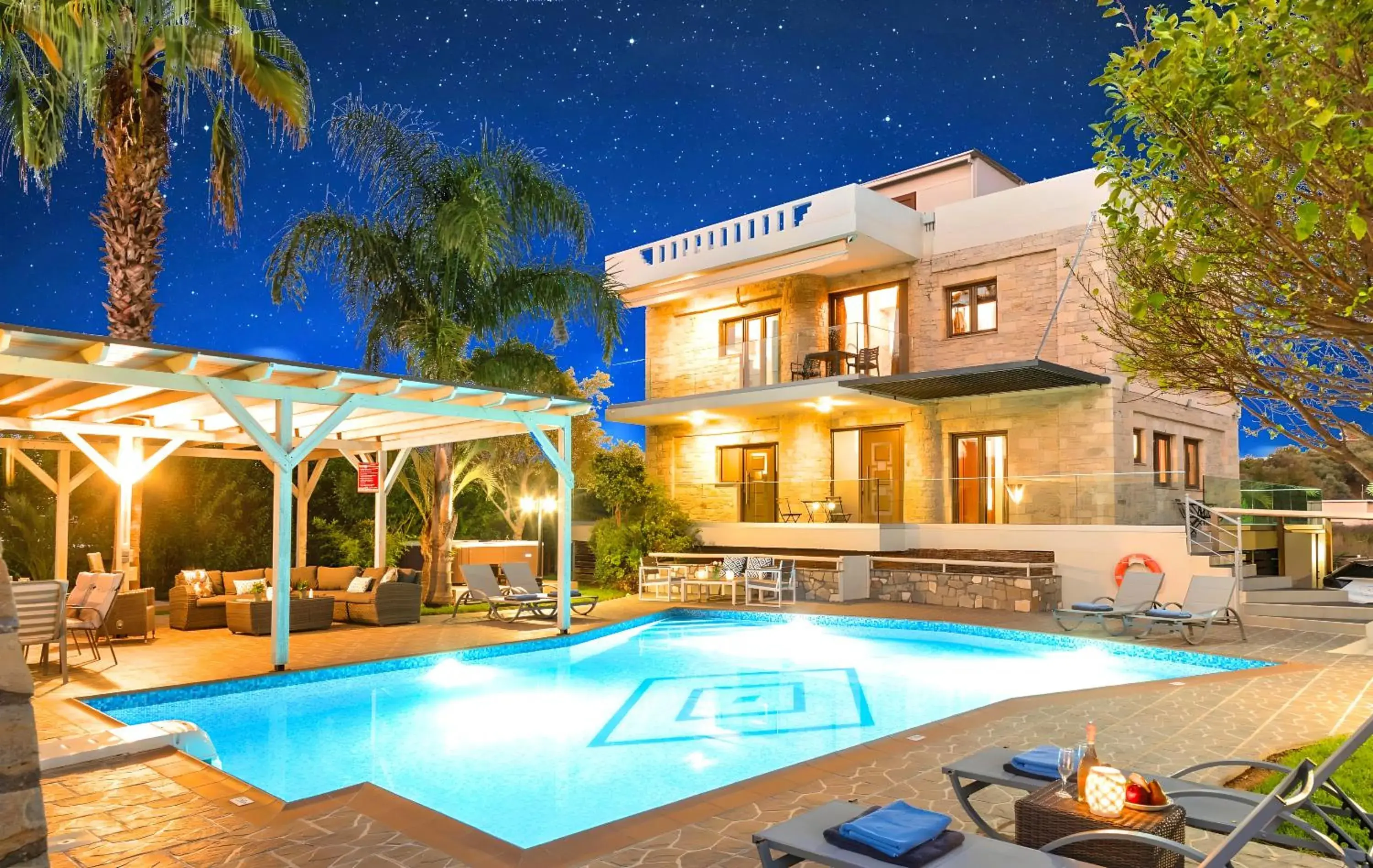 Mirsini Villa Private Pool & Jacuzzi Mirsini Villa Private Pool & Jacuzzi