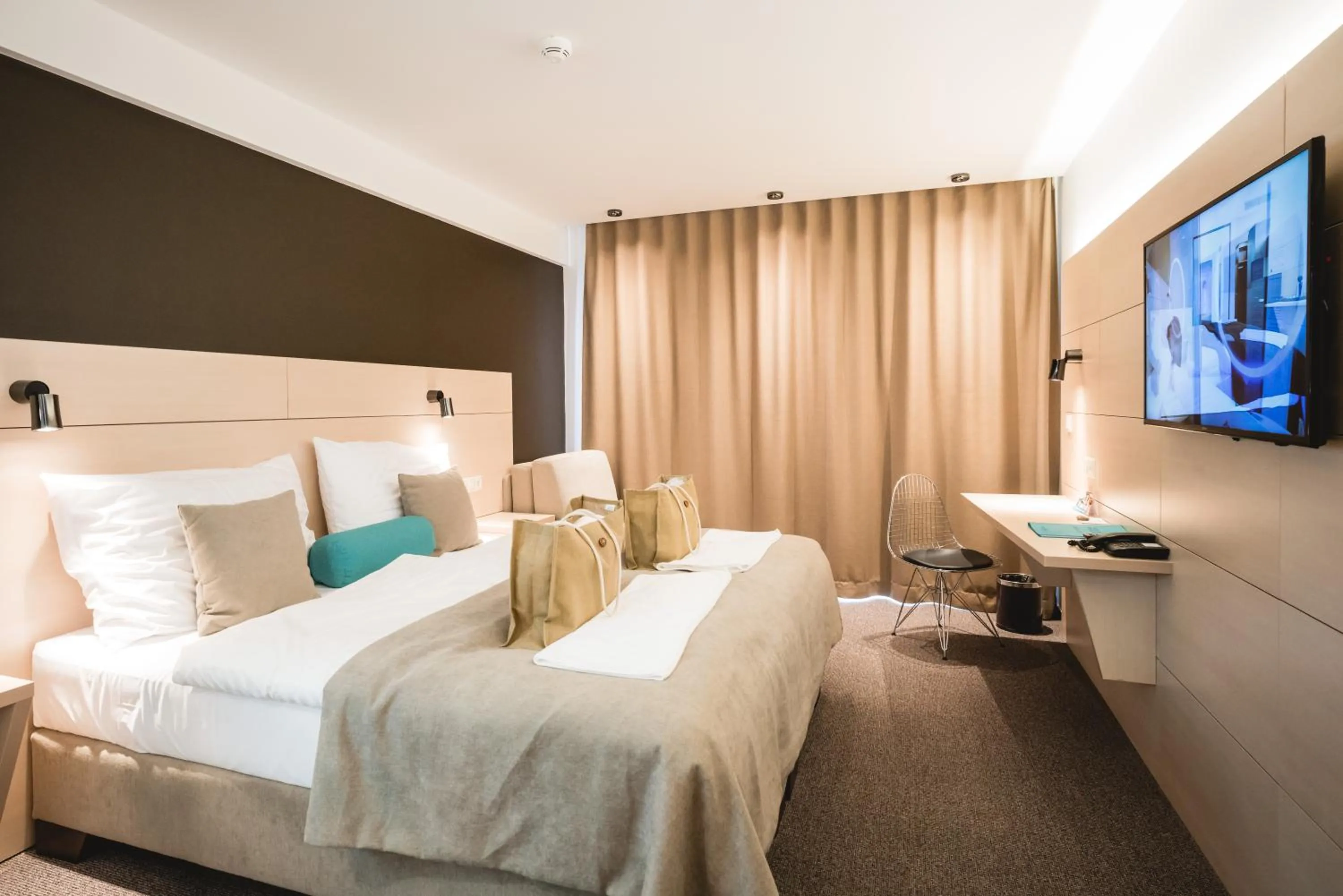 Bedroom, Bed in Hotel Thermal ŠÍRAVA