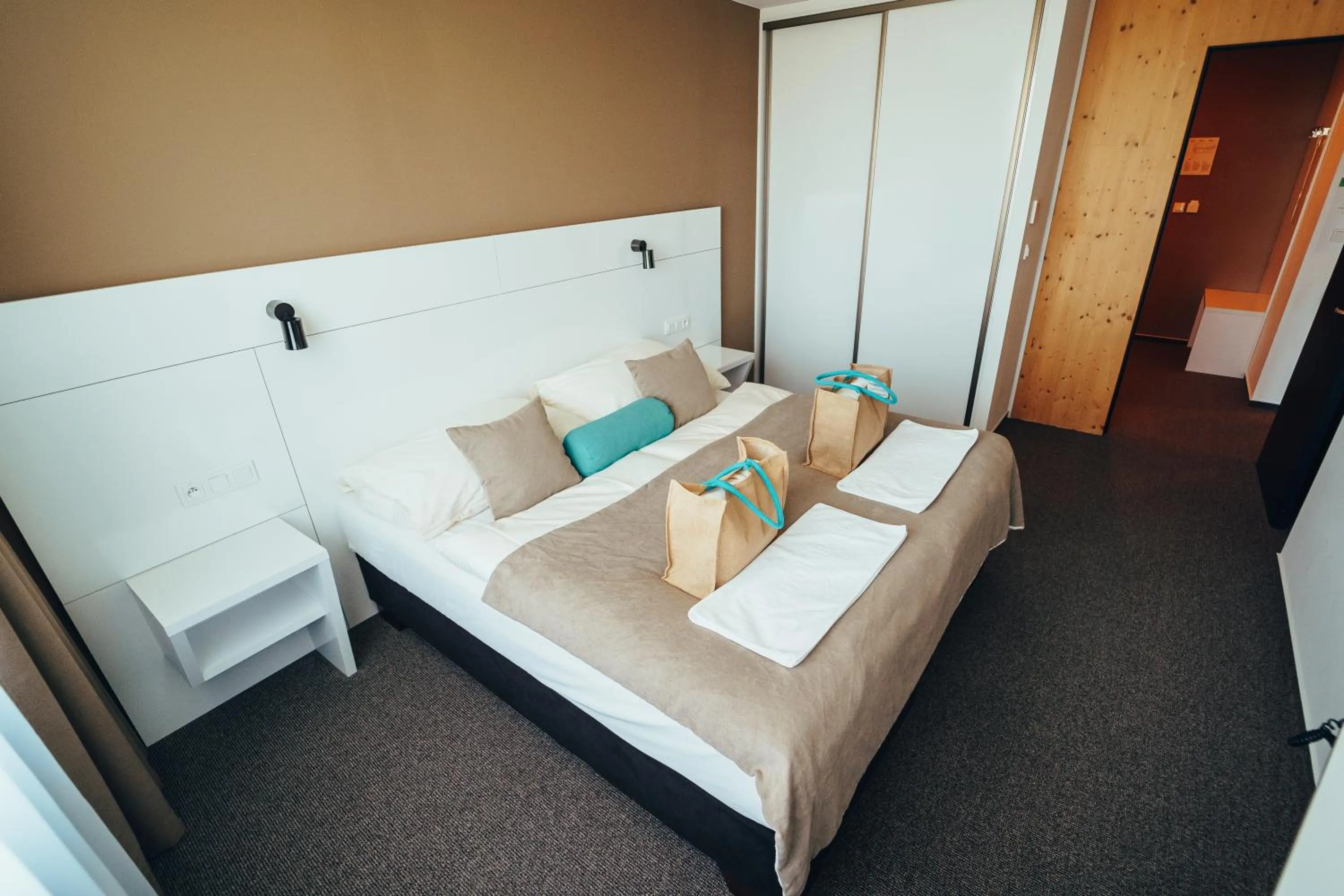 Bedroom, Bed in Hotel Thermal ŠÍRAVA