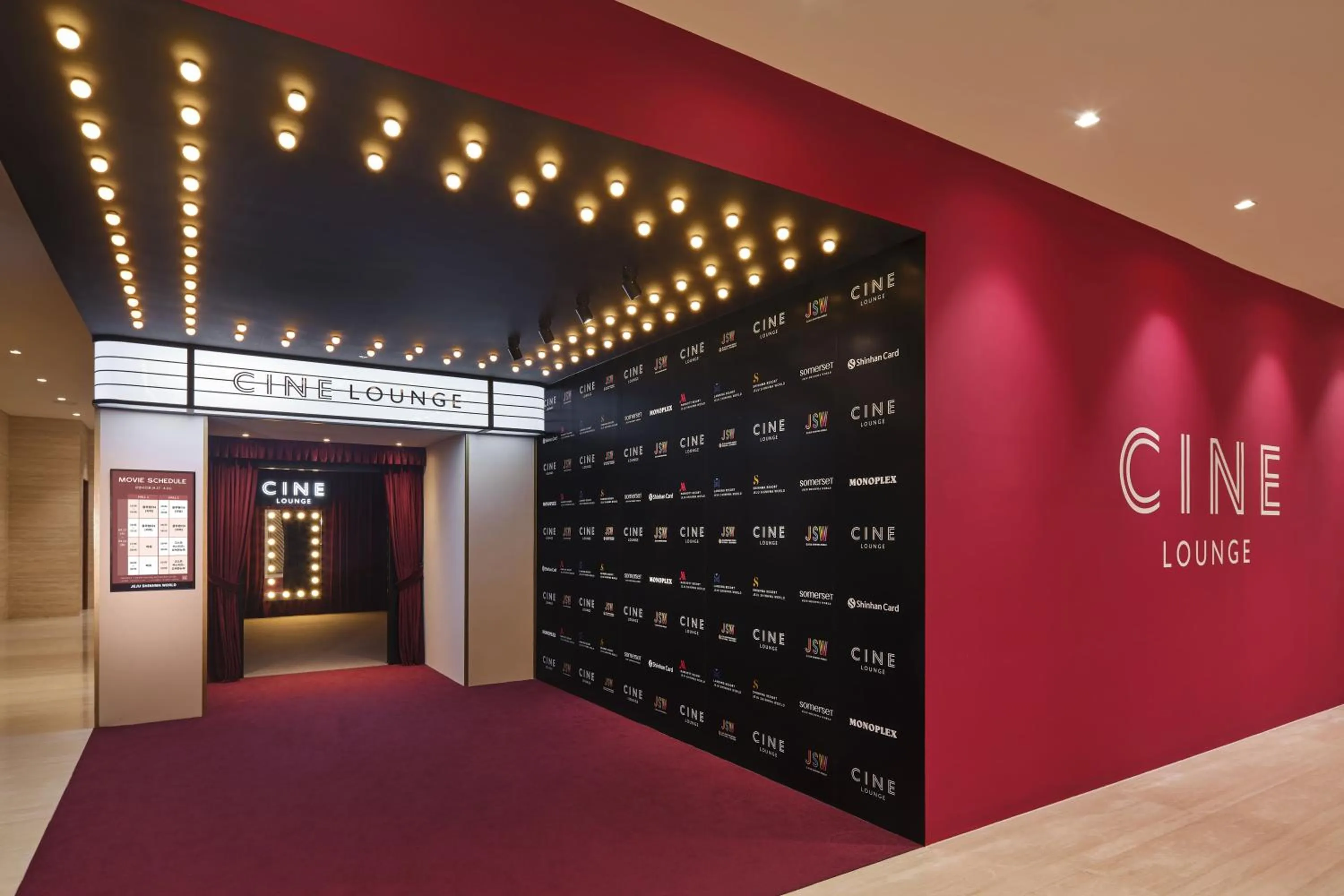 Entertainment in Somerset Jeju Shinhwa World