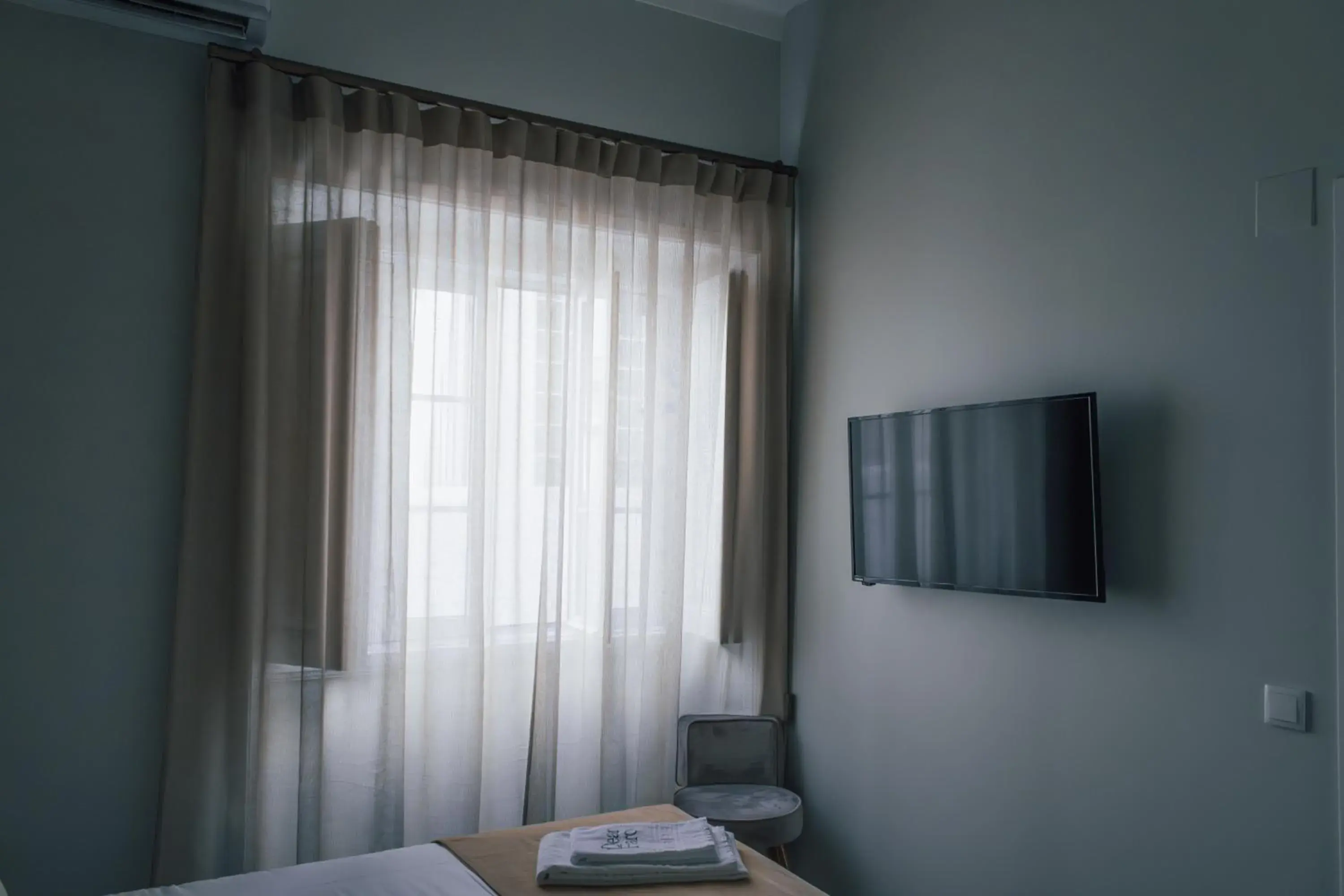 Double or Twin Room with Shared Bathroom in Dear Faro - Guest House Double or Twin Room with Shared Bathroom in Dear Faro - Guest House