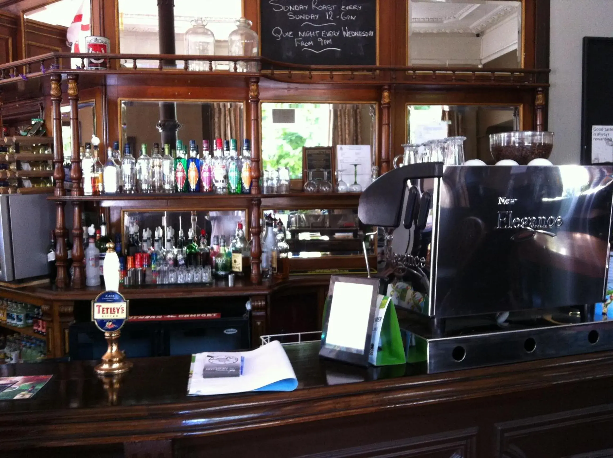 Lounge or bar in Forest Gate Hotel - Free Parking limited spaces Lounge or bar in Forest Gate Hotel - Free Parking limited spaces
