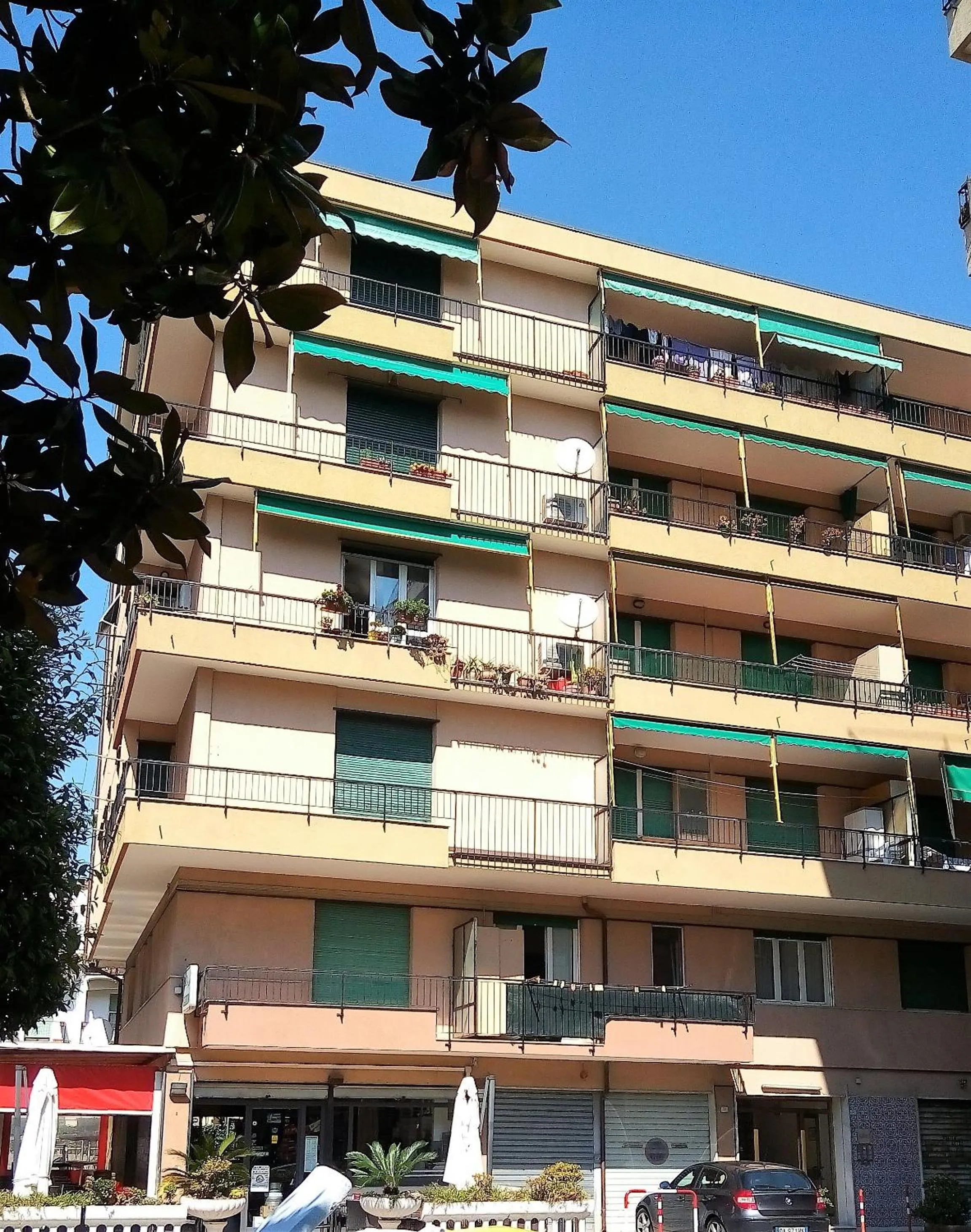 Property building in Appartamento Angelina