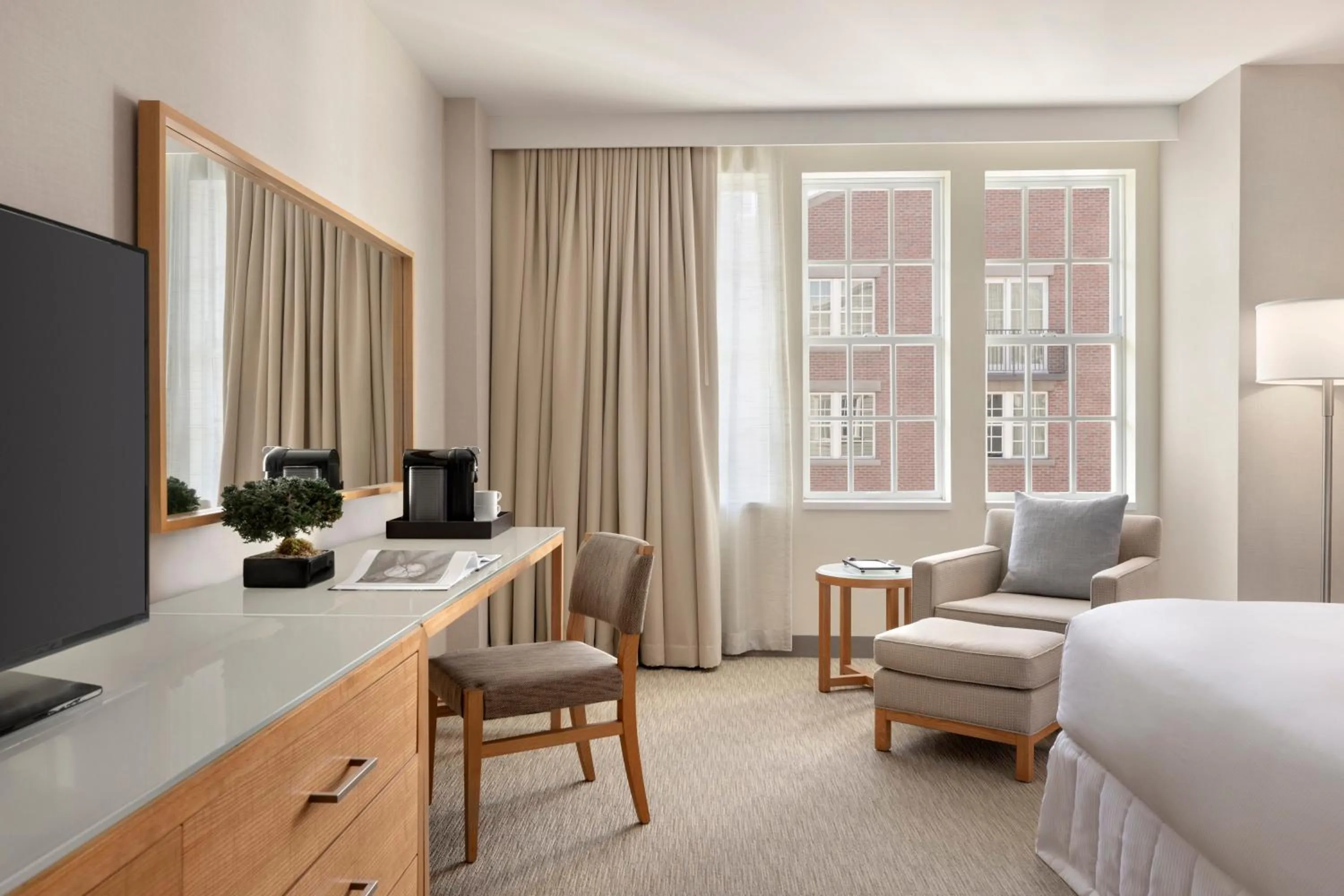 Photo of the whole room, Bed in InterContinental The Clement Monterey by IHG