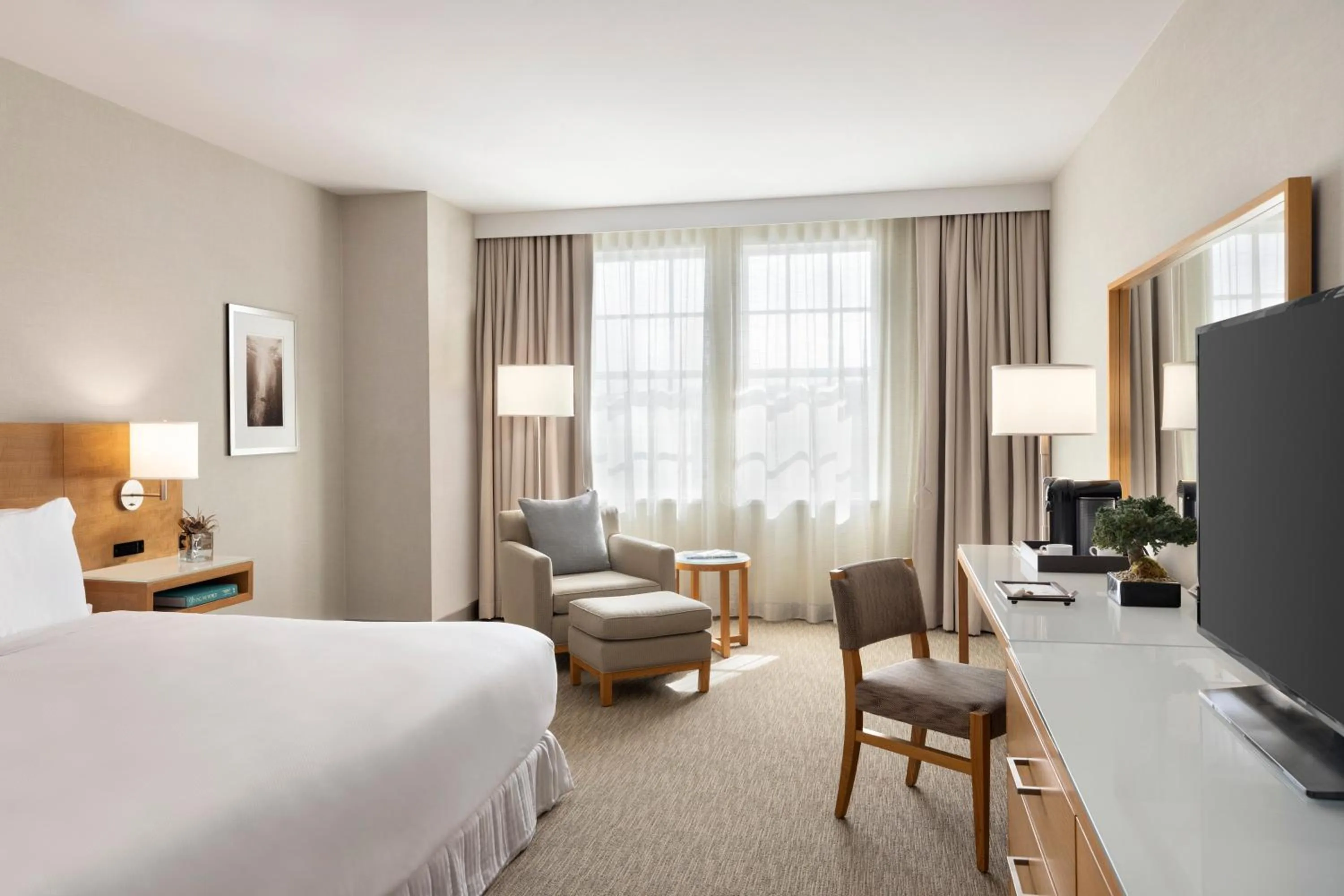 Photo of the whole room, Bed in InterContinental The Clement Monterey by IHG