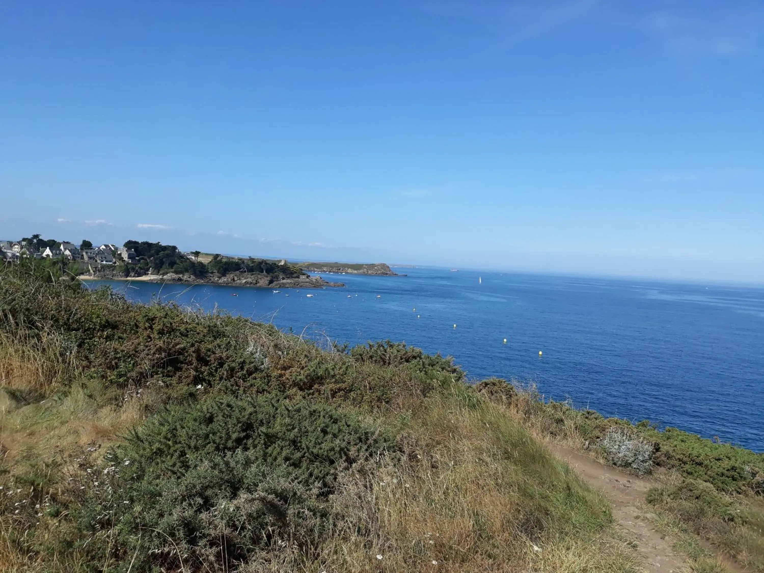 Double Room with Private External Bathroom - single occupancy in Chambres d'hôtes Au Hameau Double Room with Private External Bathroom - single occupancy in Chambres d'hôtes Au Hameau