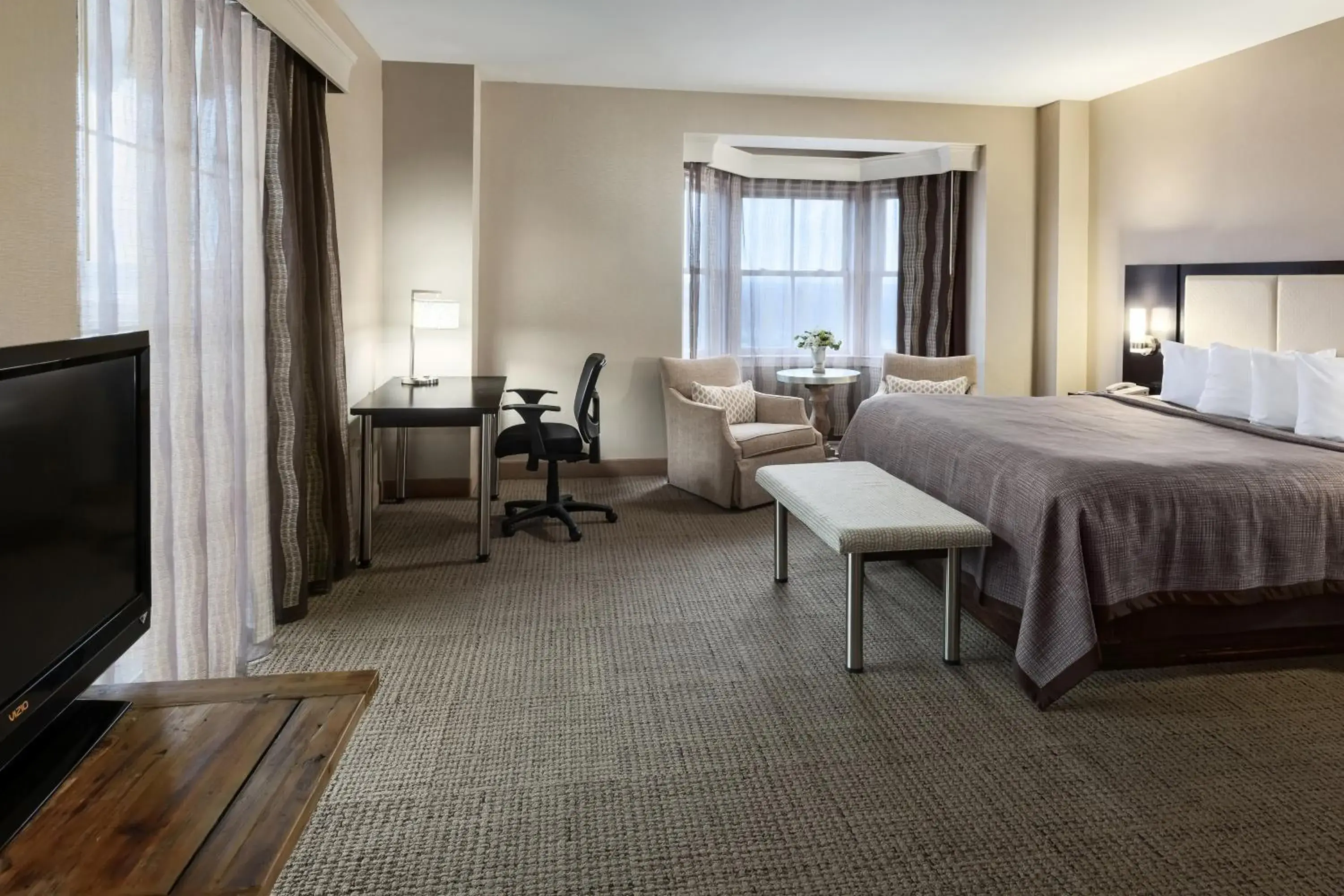 Bed in Park Place Hotel & Conference Center Bed in Park Place Hotel & Conference Center