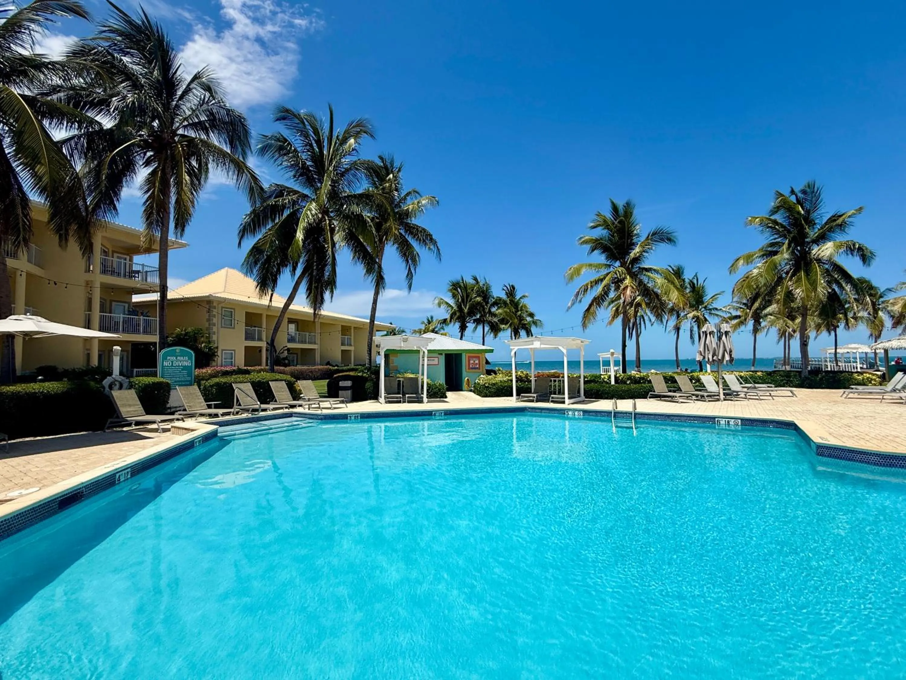 Swimming pool in The Grand Caymanian Resort