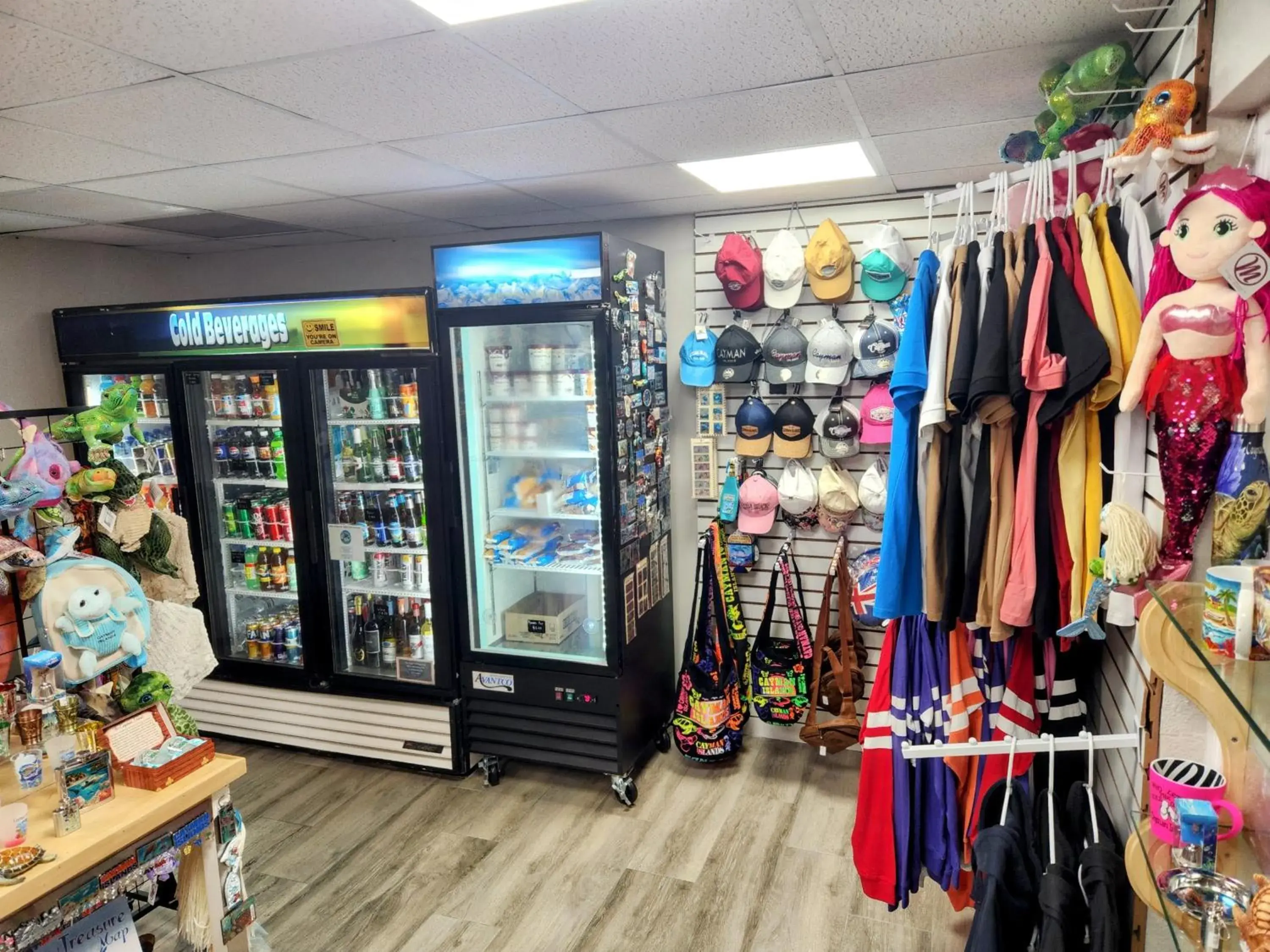 Restaurant/places to eat in The Grand Caymanian Resort Restaurant/places to eat in The Grand Caymanian Resort