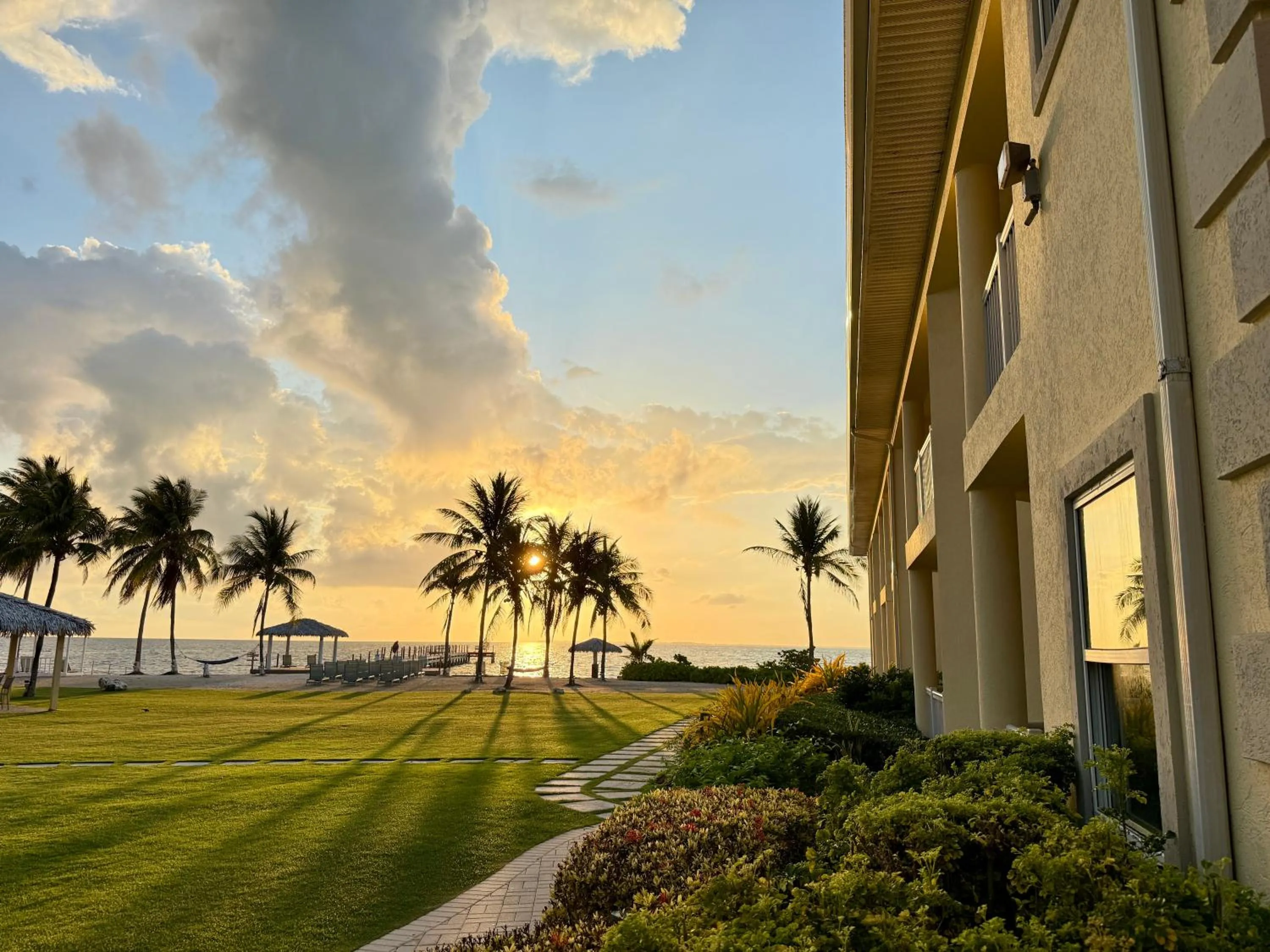 Inner courtyard view in The Grand Caymanian Resort