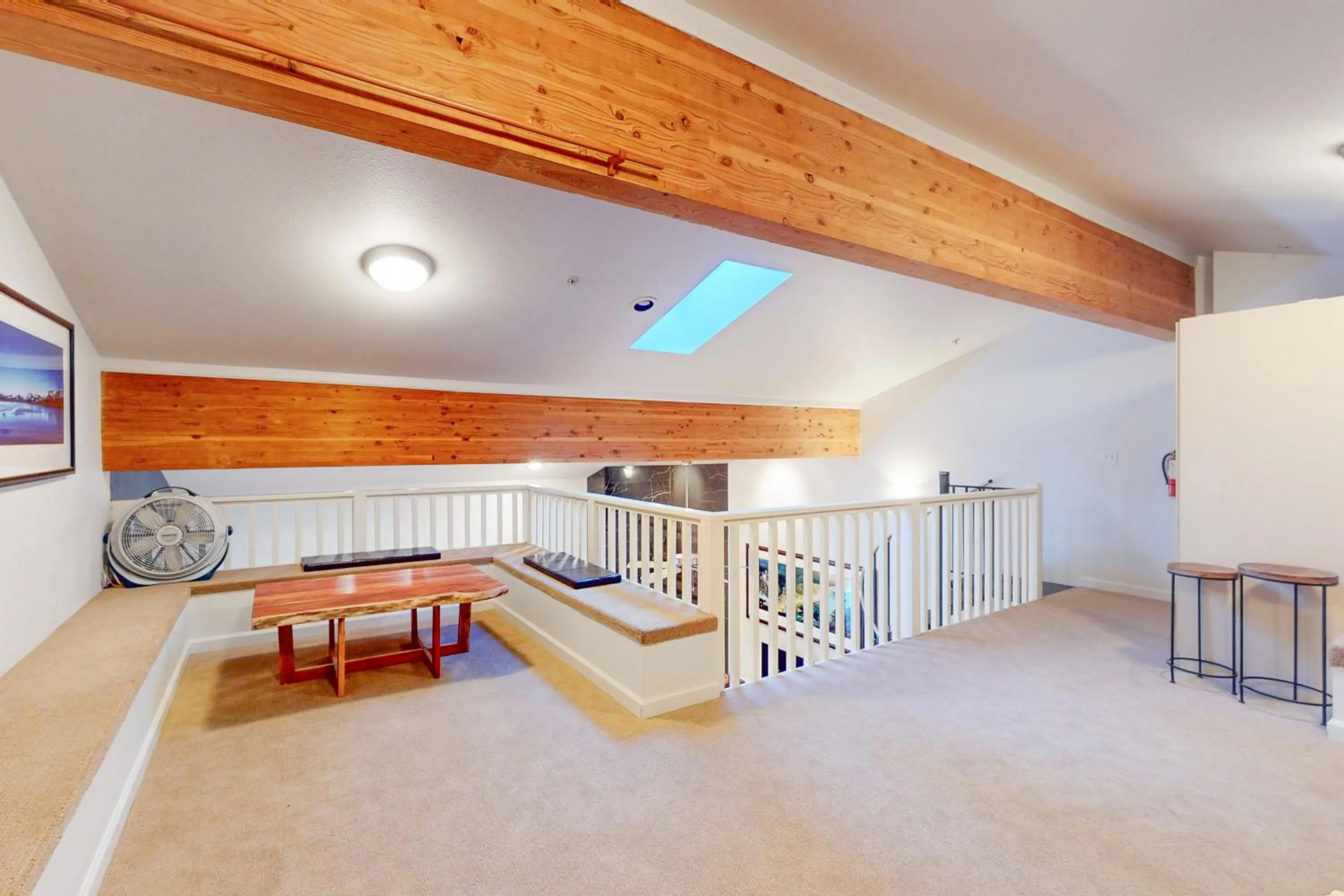 Bed in Squaw Valley Ski Flat