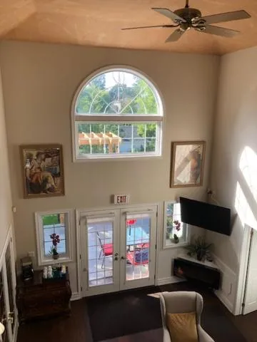 Seating area in Casa Blanca Boutique Bed & Breakfast