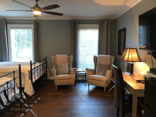 Seating area in Casa Blanca Boutique Bed & Breakfast