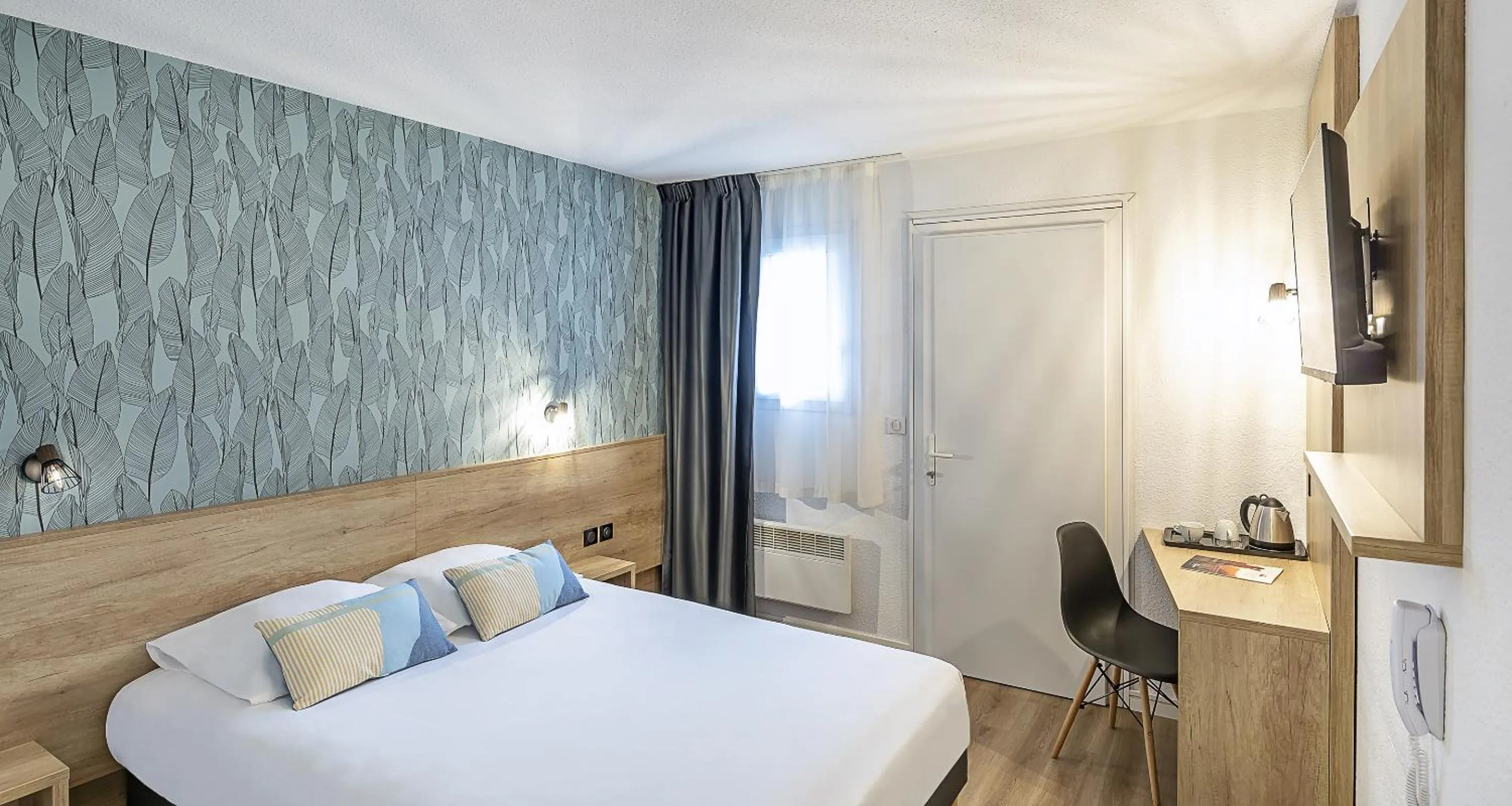 Bed in Ostal Pau Universite - Sure Hotel Collection by Best Western
