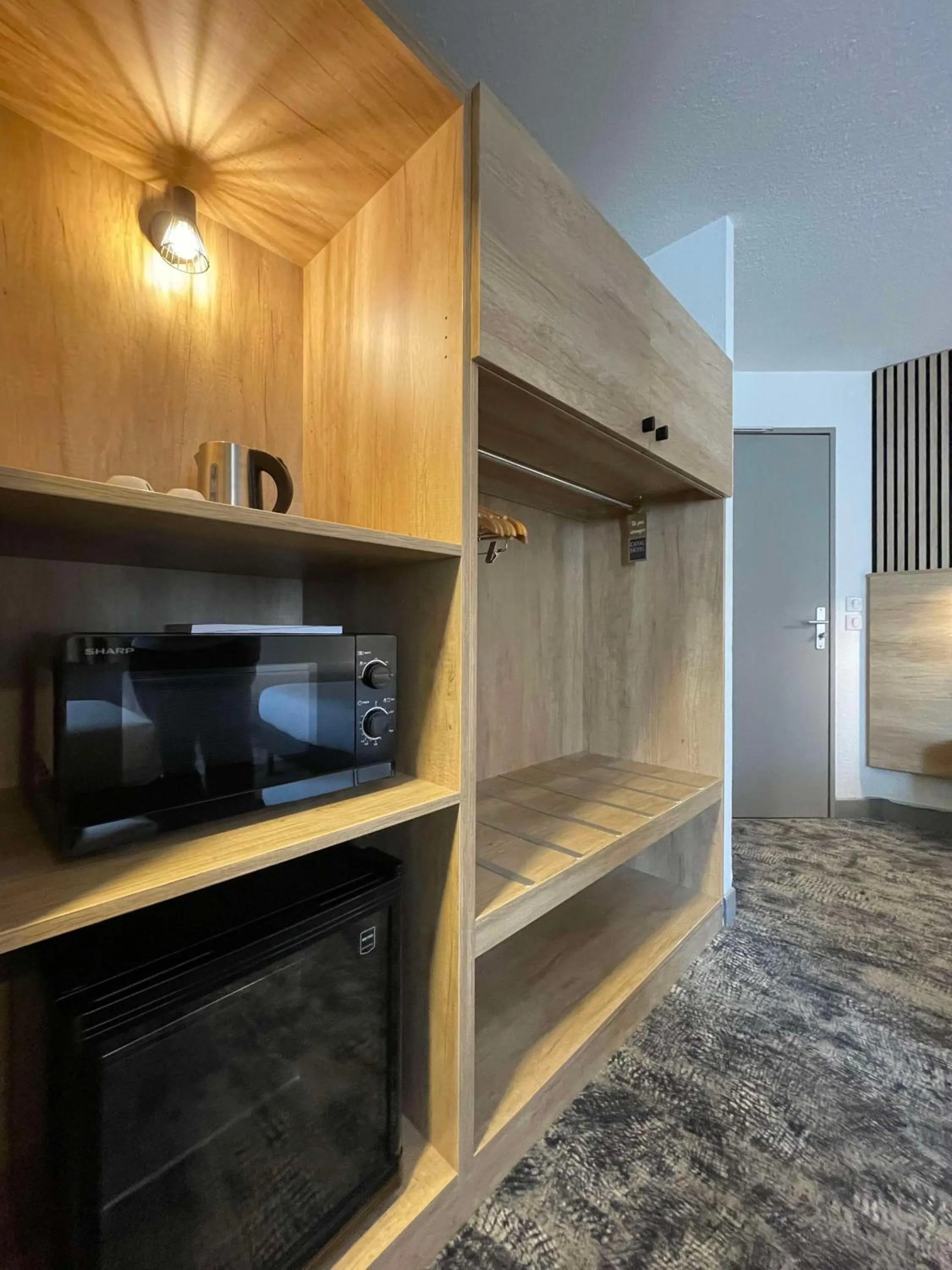 Bedroom in Ostal Pau Universite - Sure Hotel Collection by Best Western