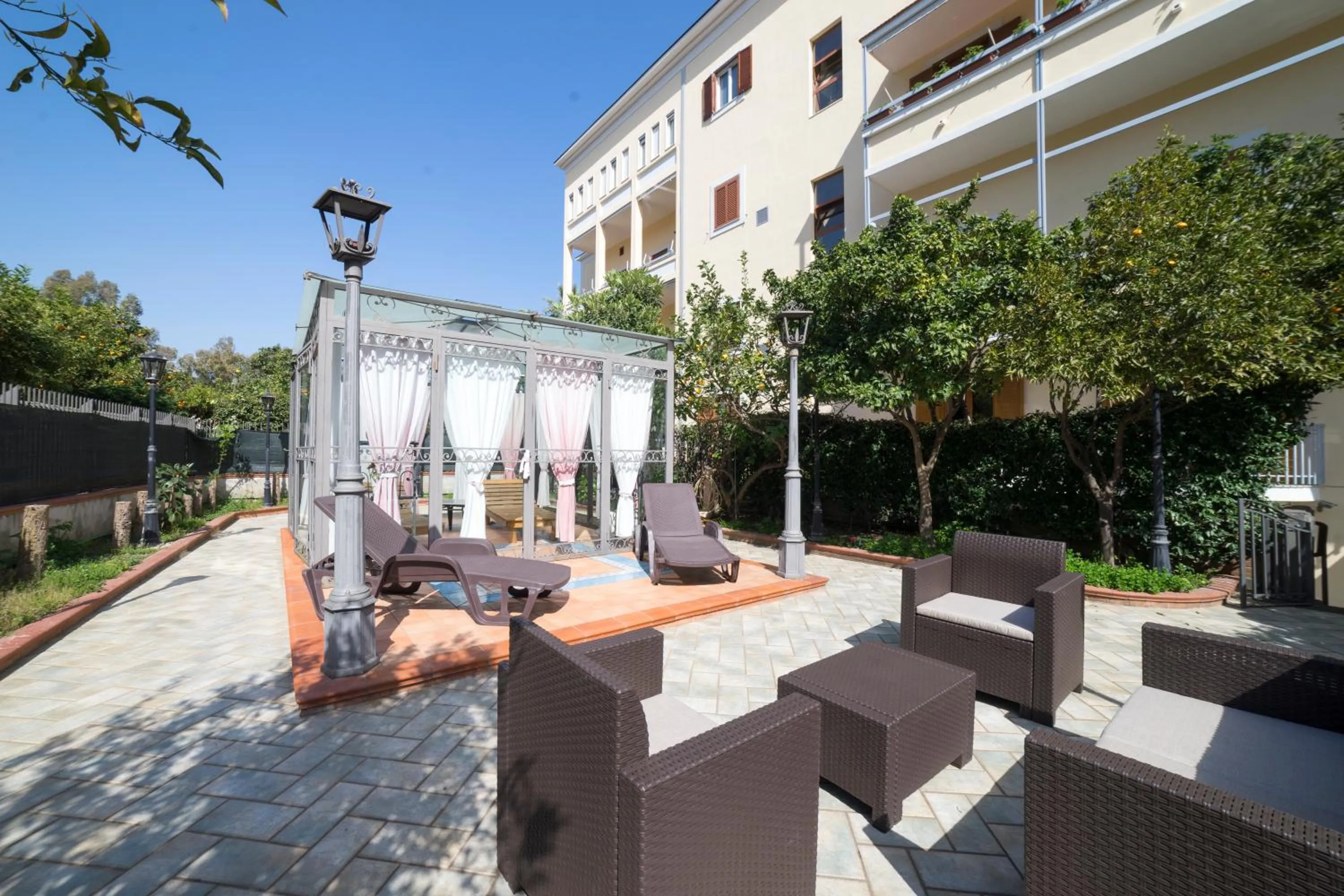 Garden in B&B 'O Sole Mio!