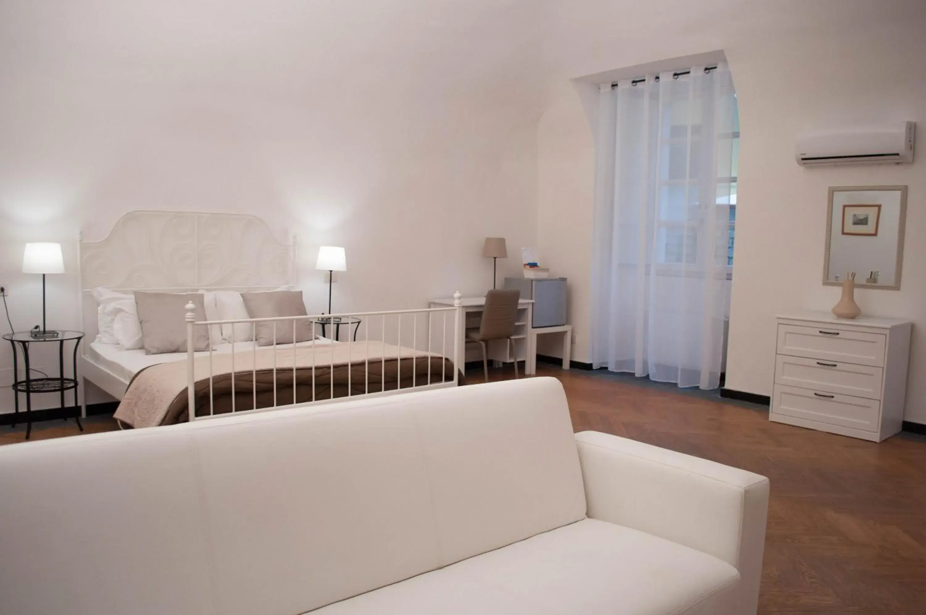 Double Room in Hotel Terme Neronensis Double Room in Hotel Terme Neronensis
