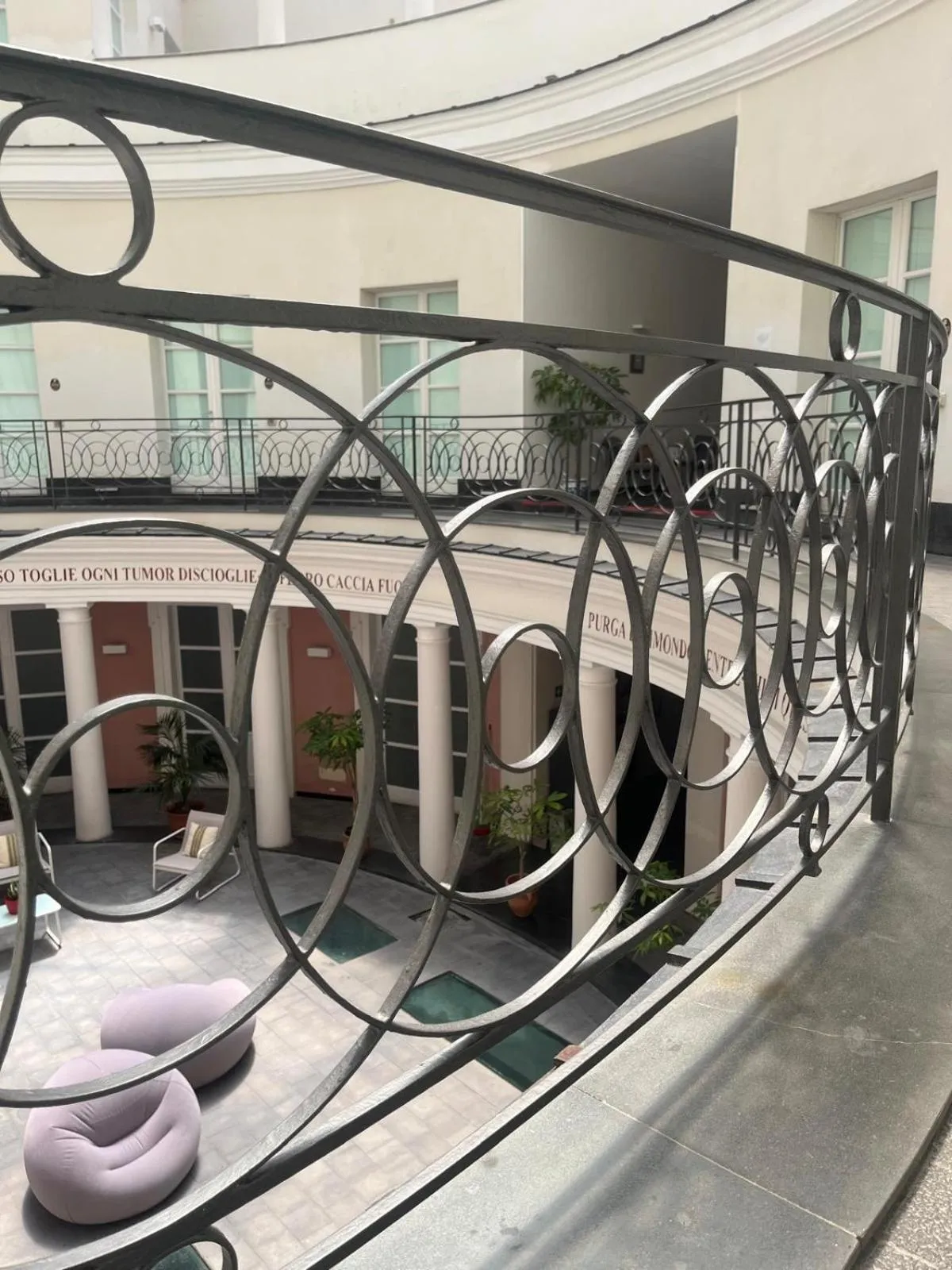 Patio in Hotel Terme Neronensis