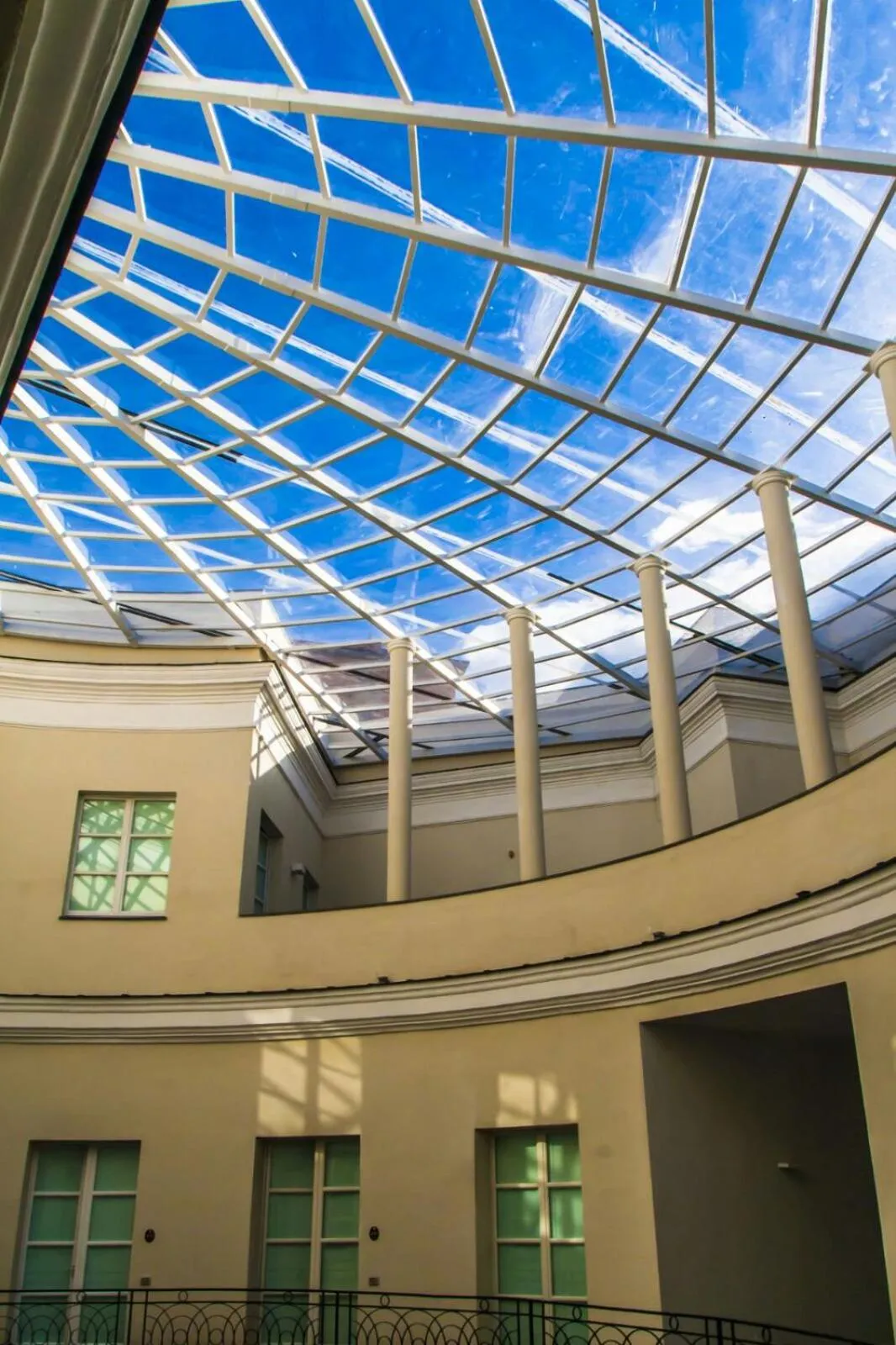 Patio in Hotel Terme Neronensis