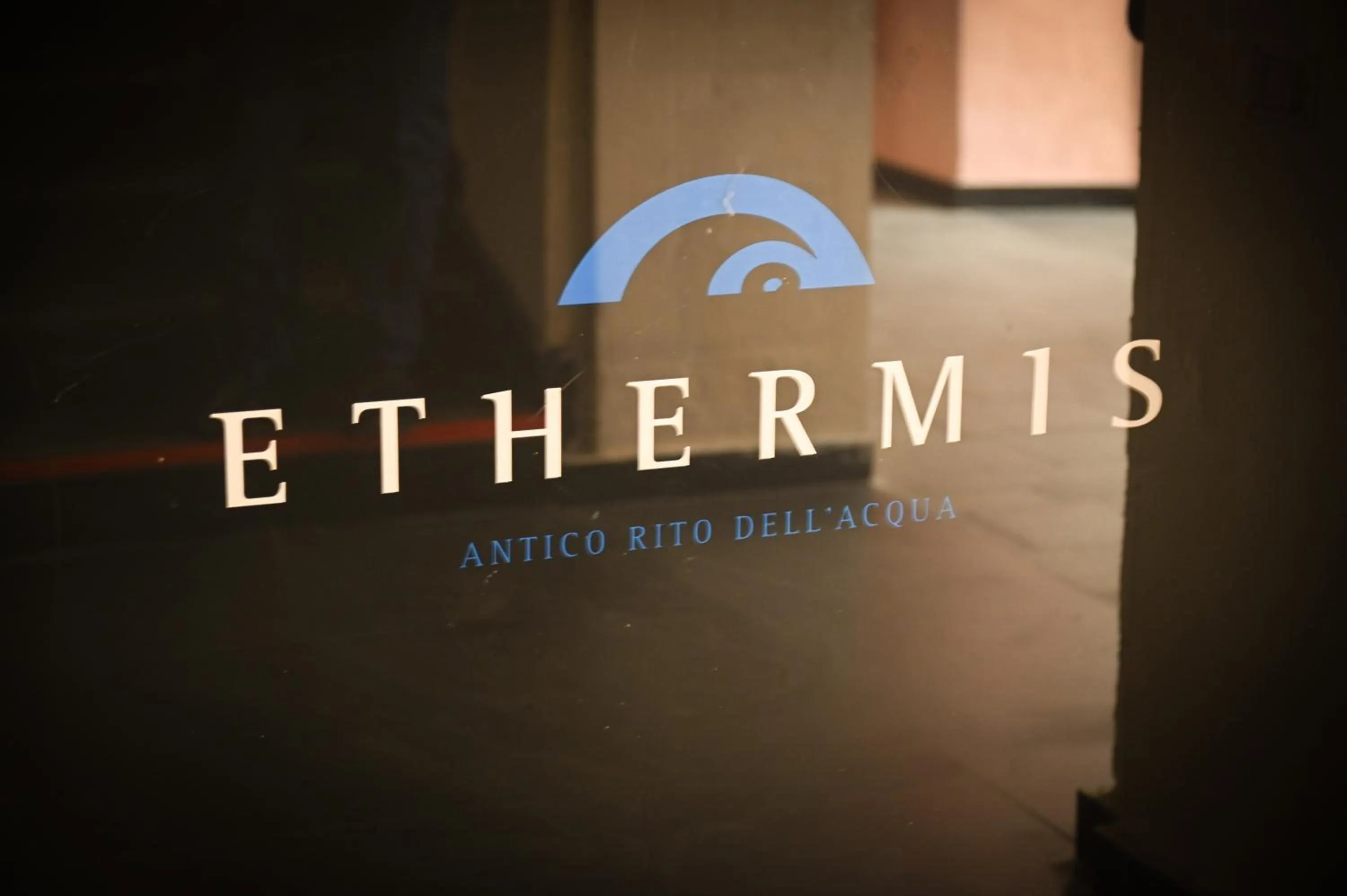 Hot Tub in Hotel Terme Neronensis