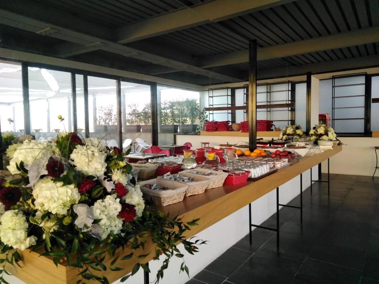 Buffet breakfast in Hotel Terme Neronensis