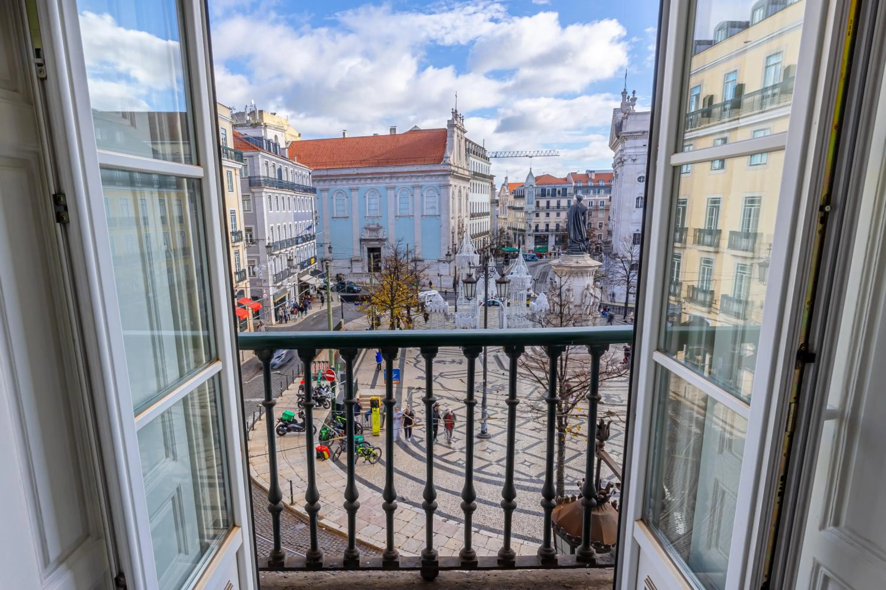 View (from property/room) in Le Consulat