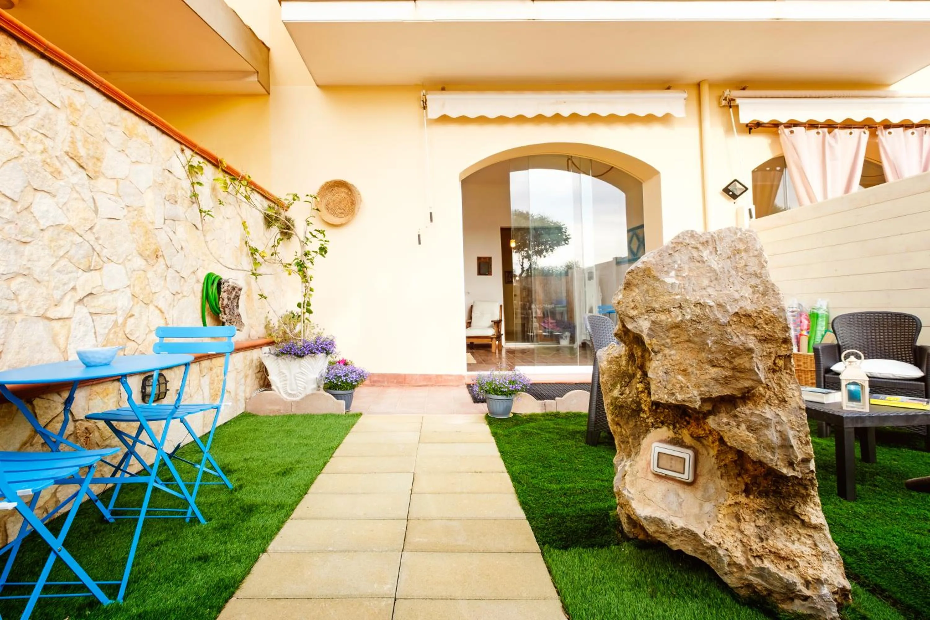 Garden in B&B Artemisia